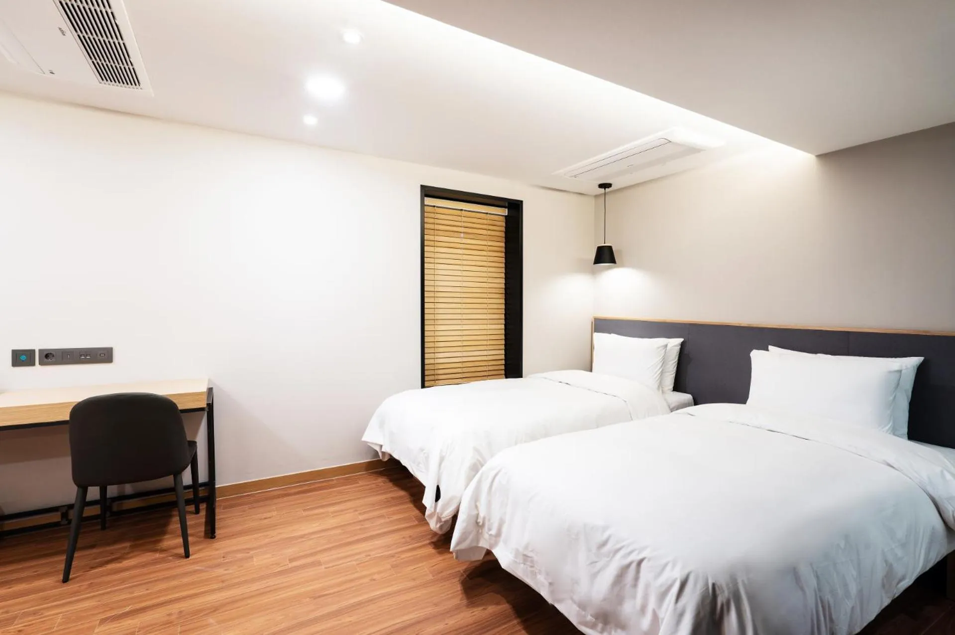 Bed in LALA VIANCO BUSINESS Hotel