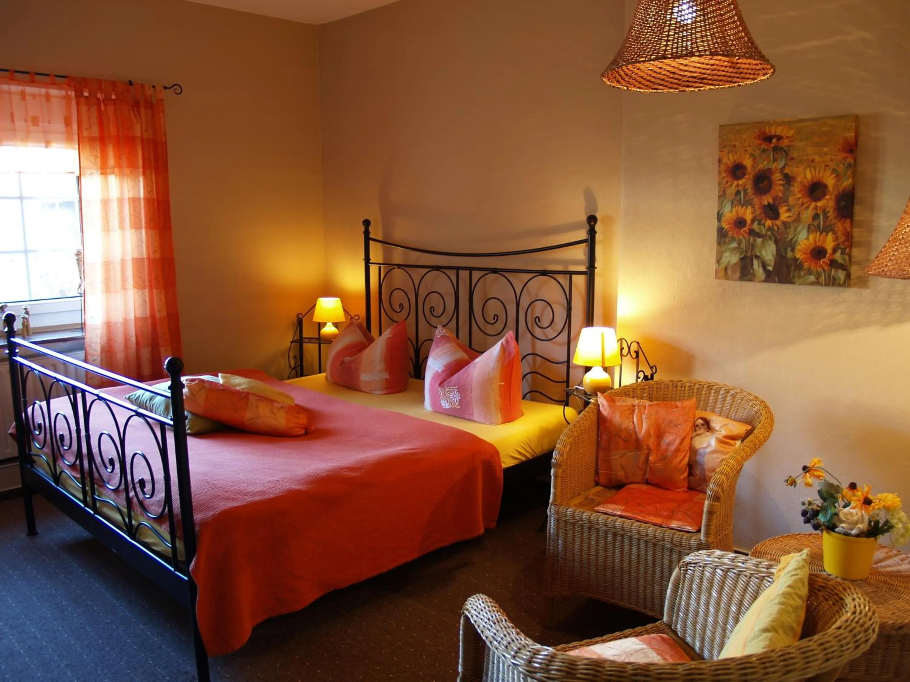 Photo of the whole room, Bed in Hermanns Hotel Zum Goldenen Stern