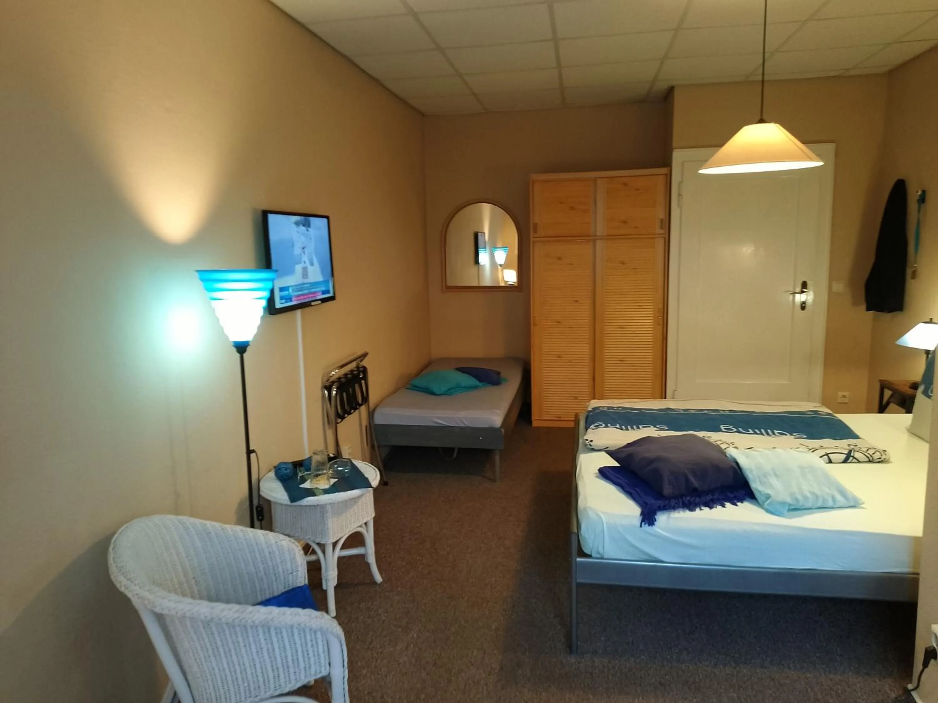 Bedroom, Bed in Hermanns Hotel Zum Goldenen Stern