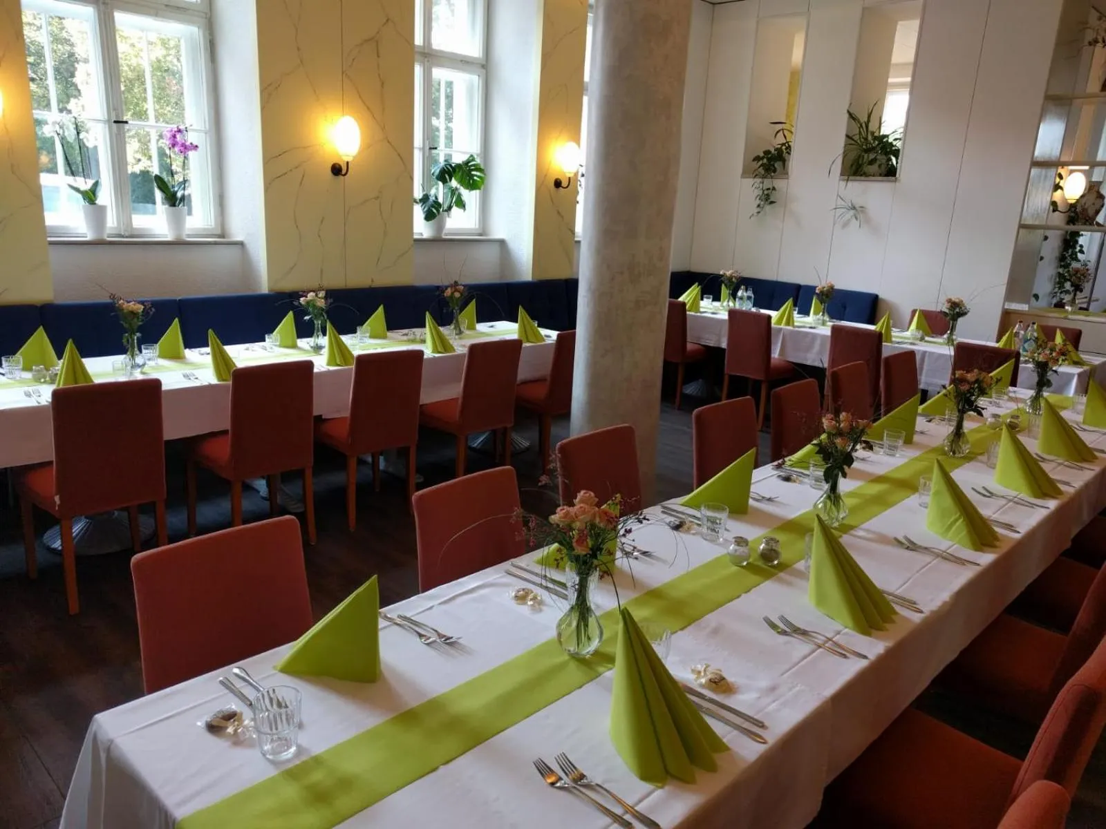 Restaurant/places to eat in Tagungshaus Reimlingen