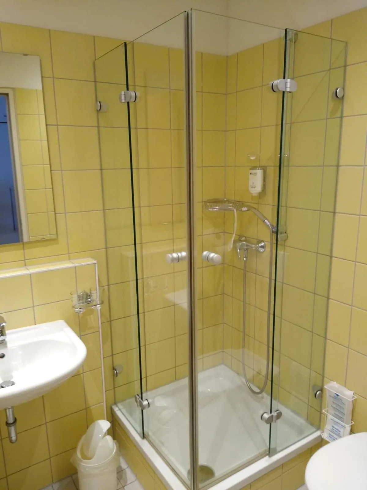 Shower in Tagungshaus Reimlingen