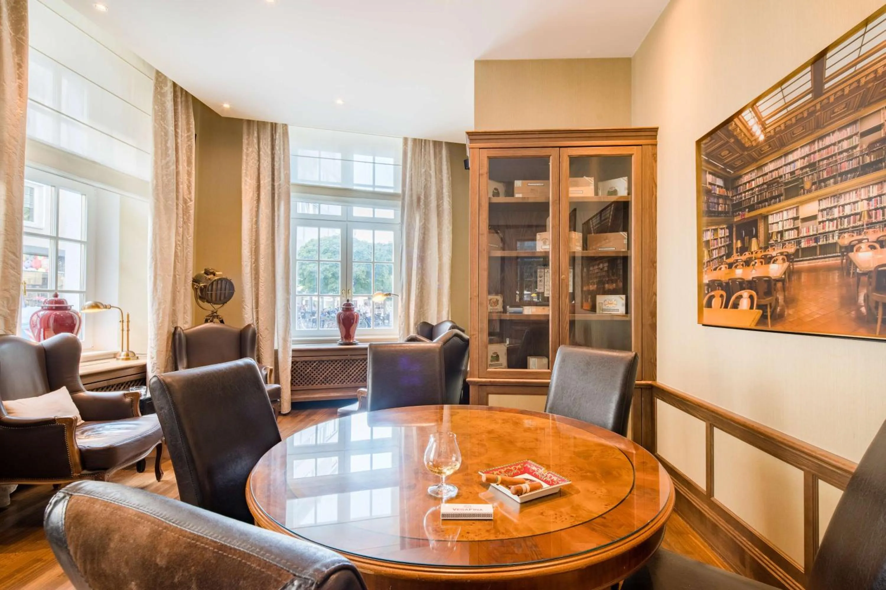 Lobby or reception in Best Western Plus Hotel StadtPalais