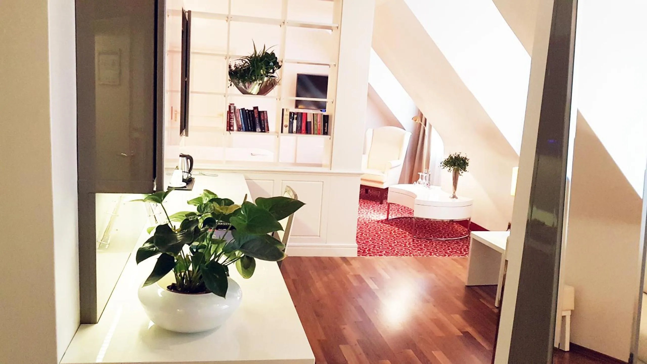 Photo of the whole room in Best Western Plus Hotel StadtPalais