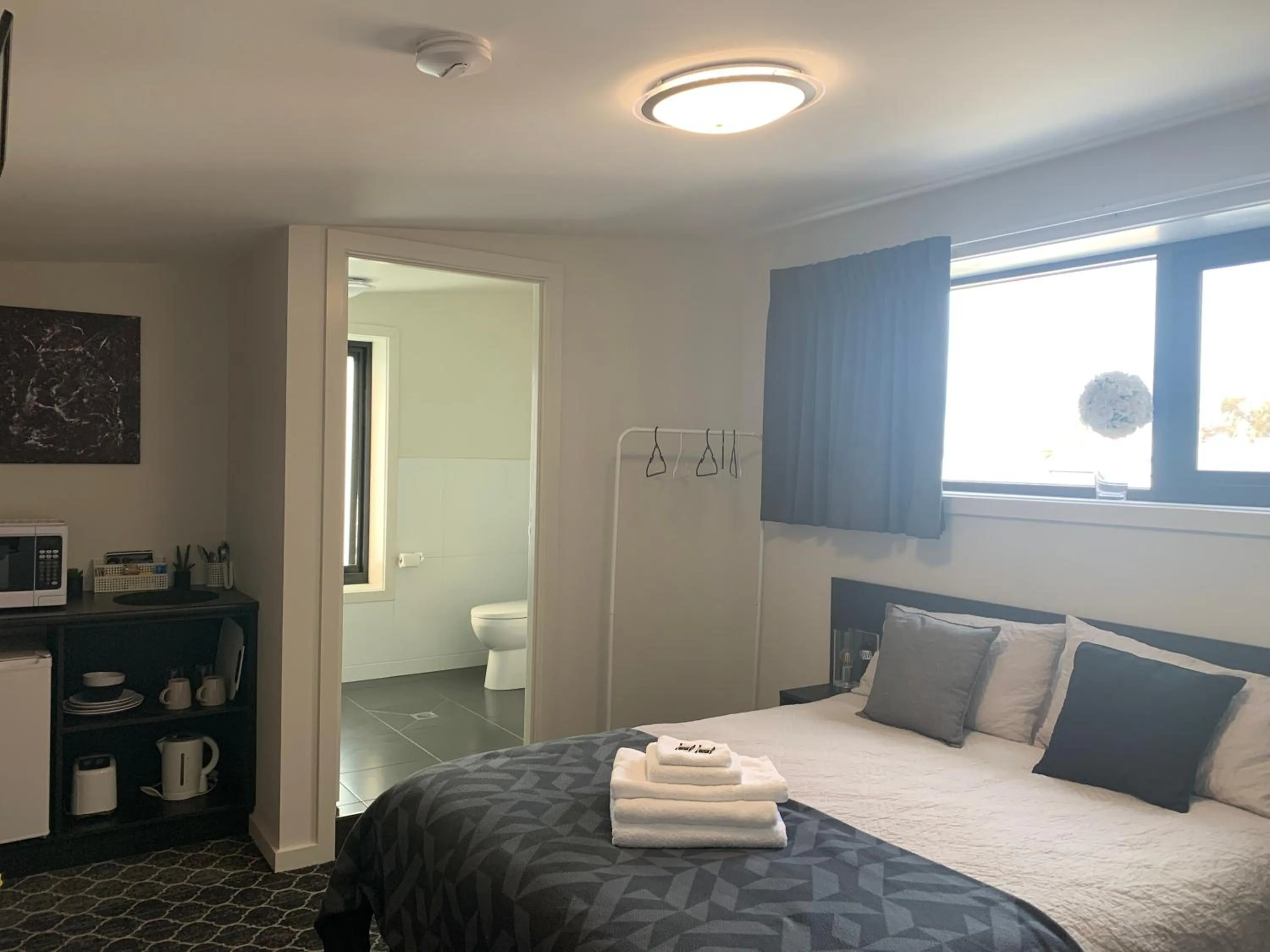 Bed in Queens Arms Hotel