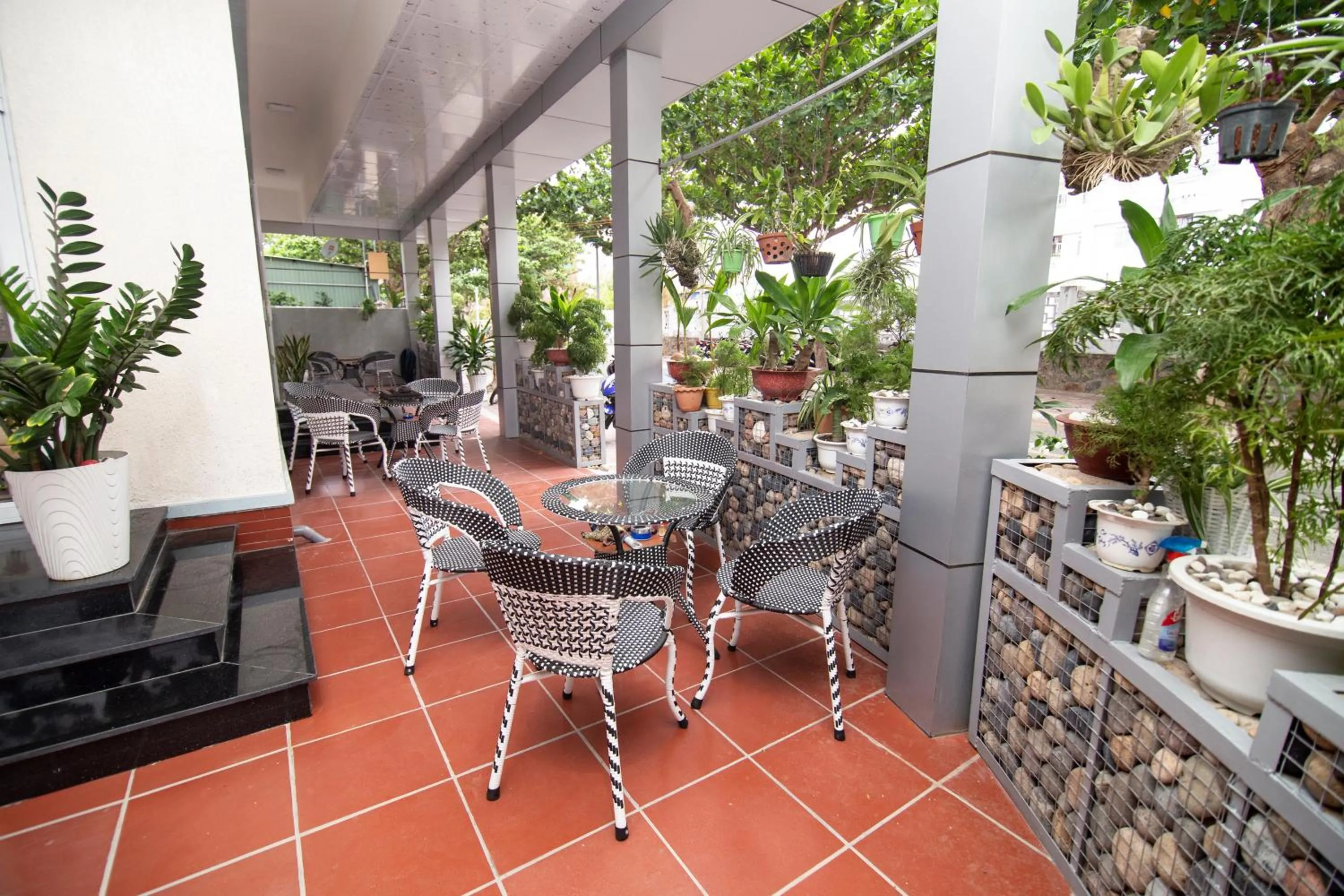 Patio in Thanh Binh Hotel Con Dao