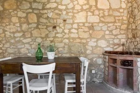 Podere La Castellina