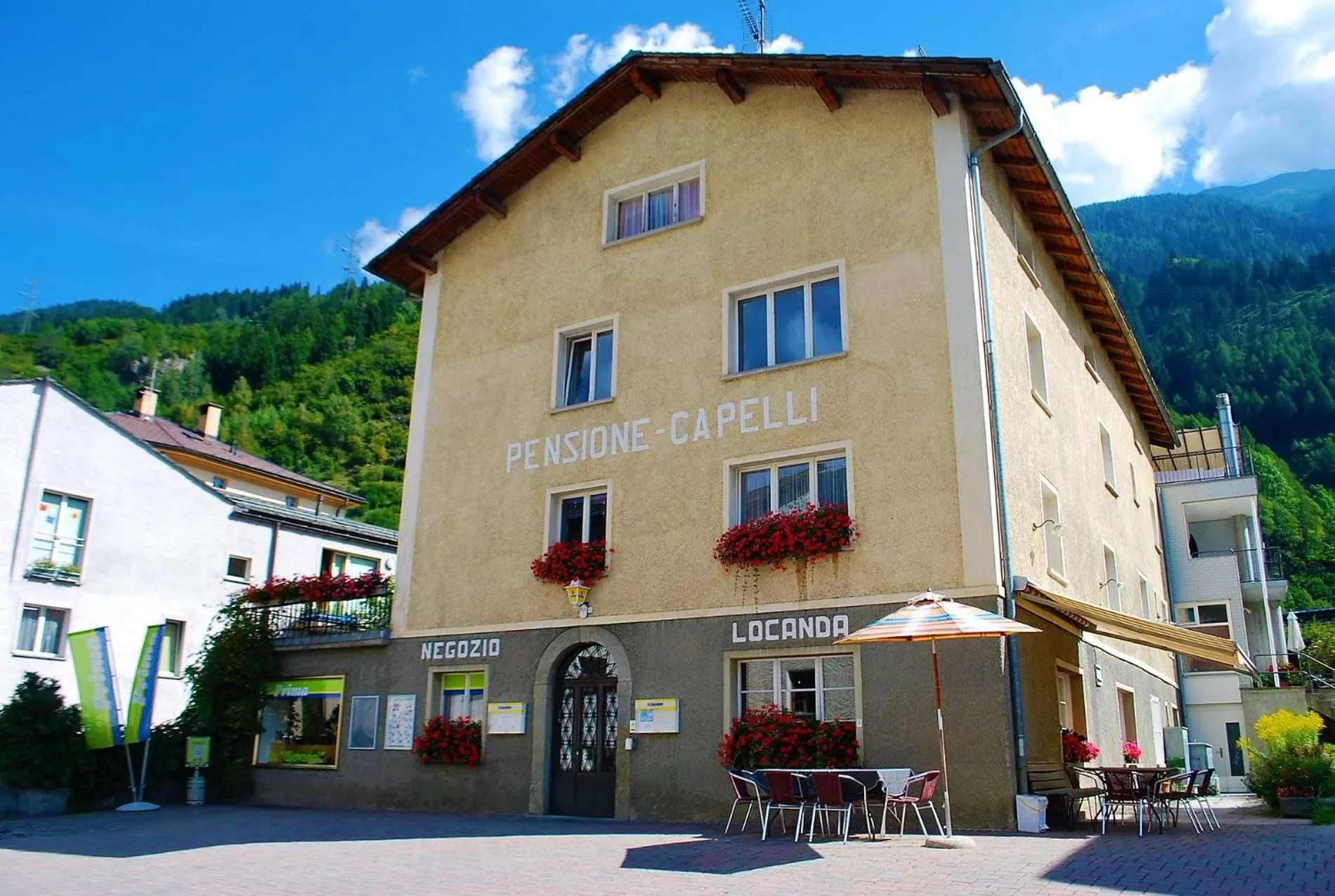 Property building in Pensione Capelli