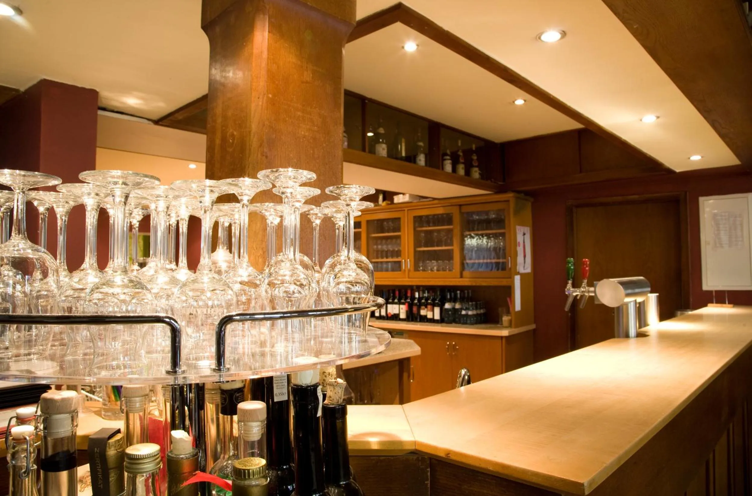 Restaurant/places to eat in Hotel Residenz