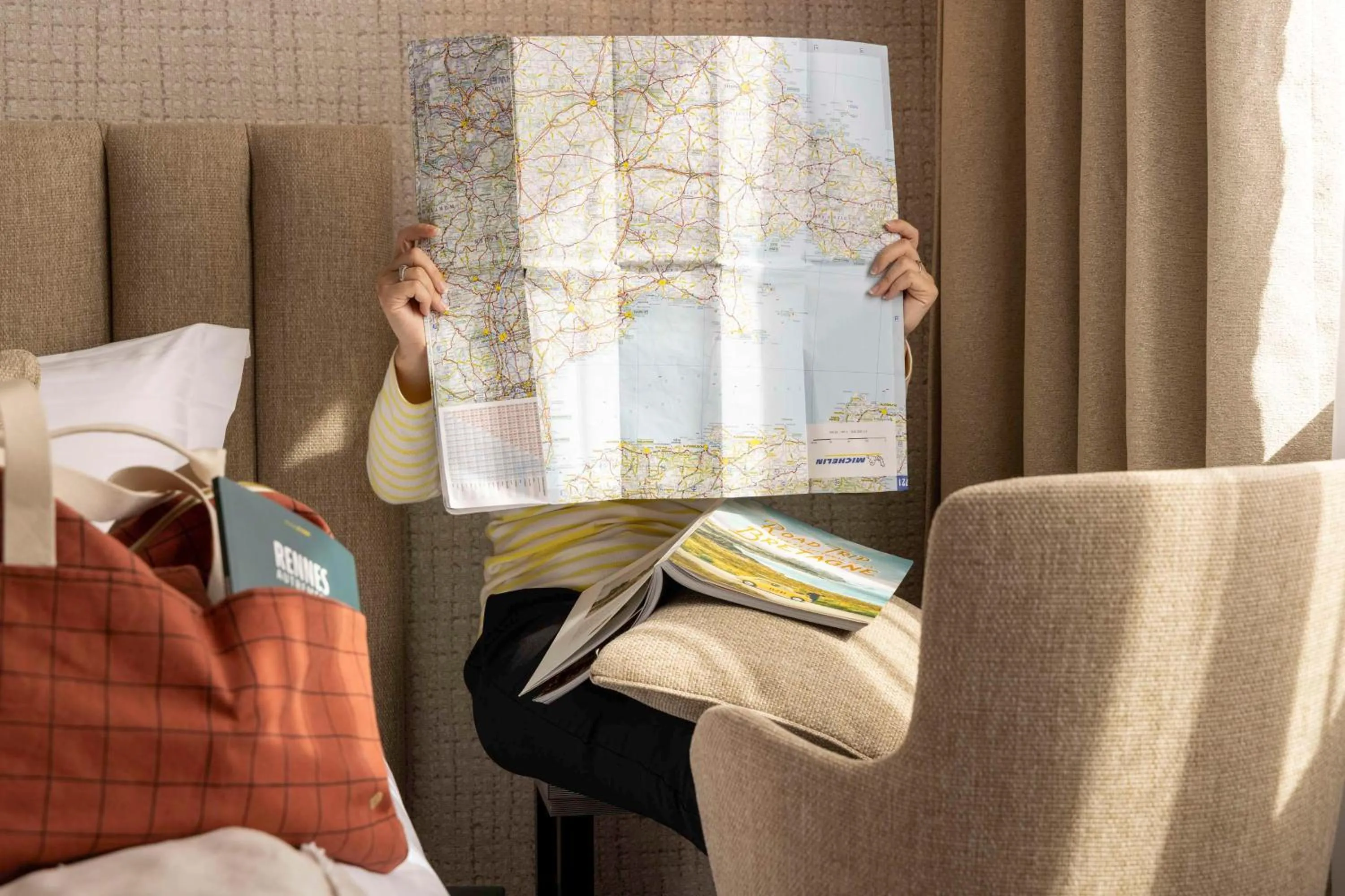 Decorative detail, Bed in Best Western Plus Hôtel Isidore