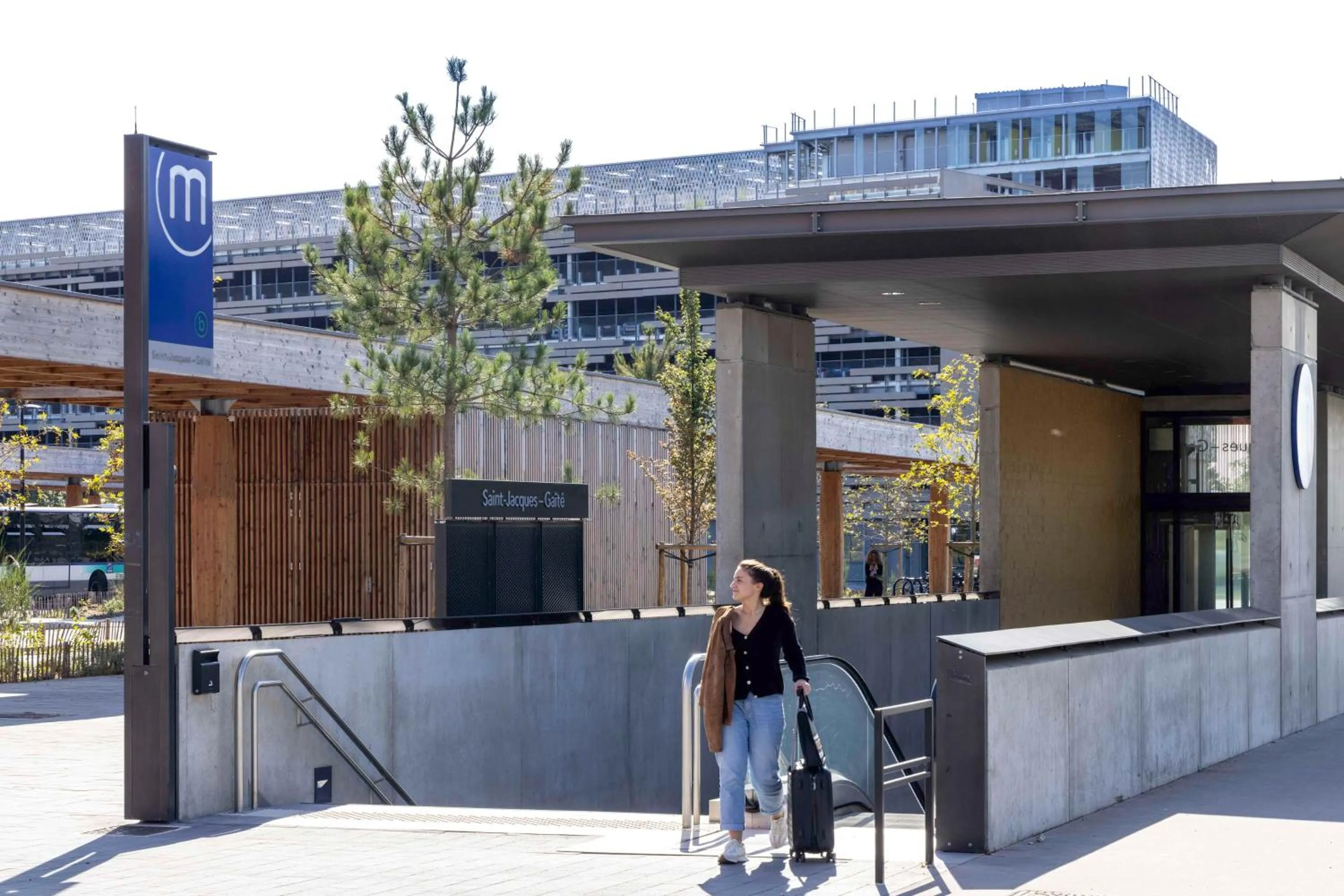 Property building in Best Western Plus Hôtel Isidore