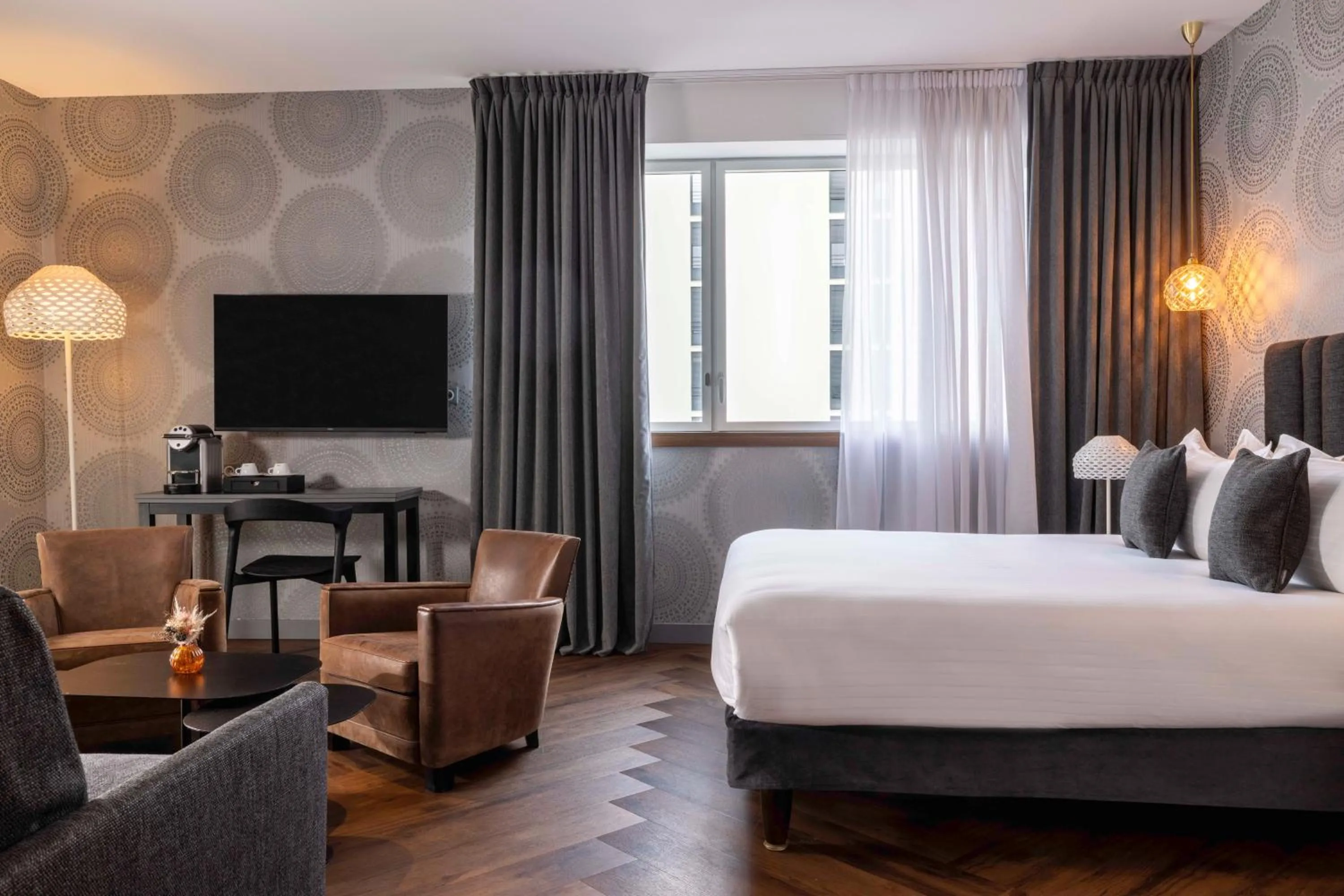 Bedroom, Bed in Best Western Plus Hôtel Isidore