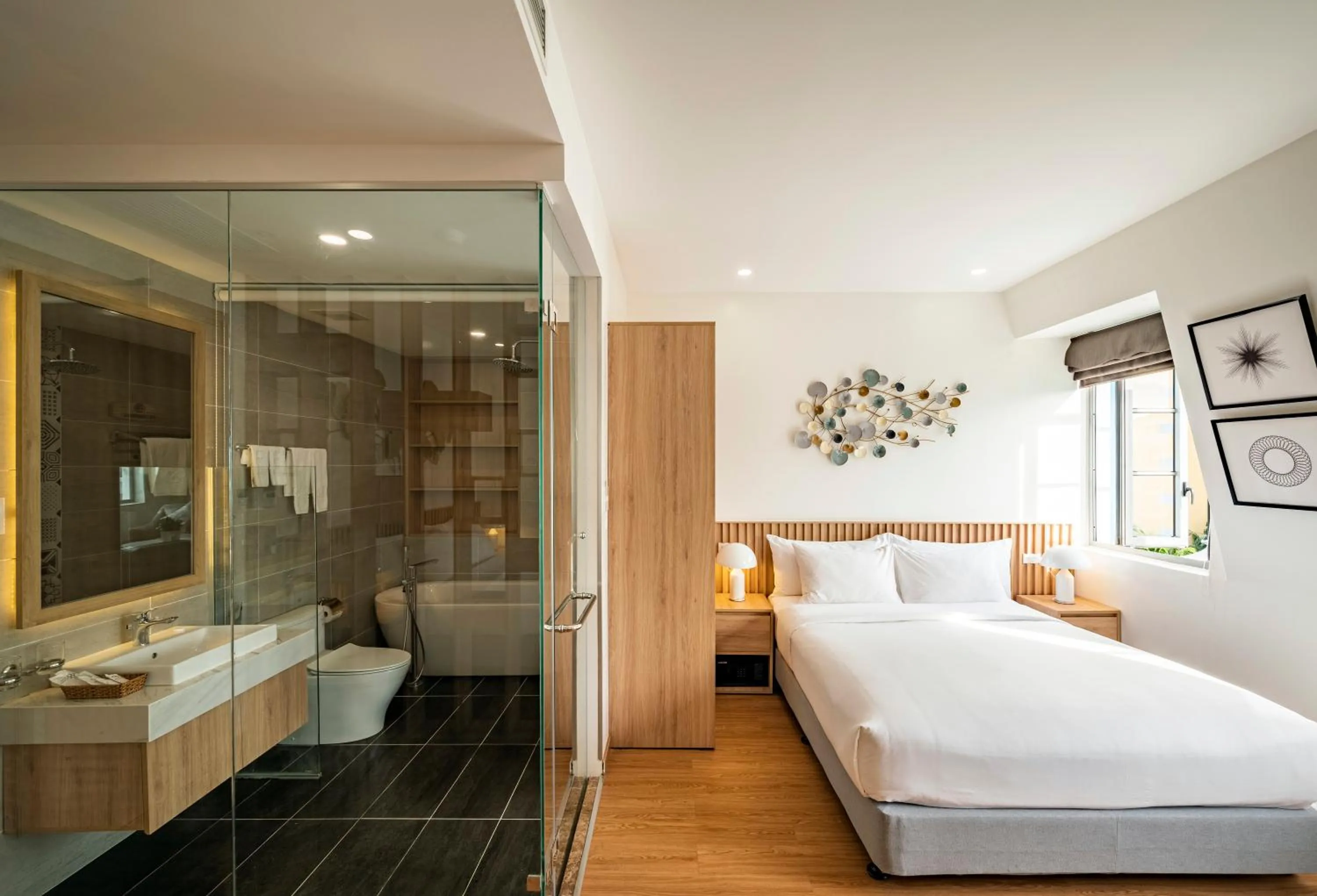 Bathroom, Bed in Ann Hotel & Spa Khem Beach PQ