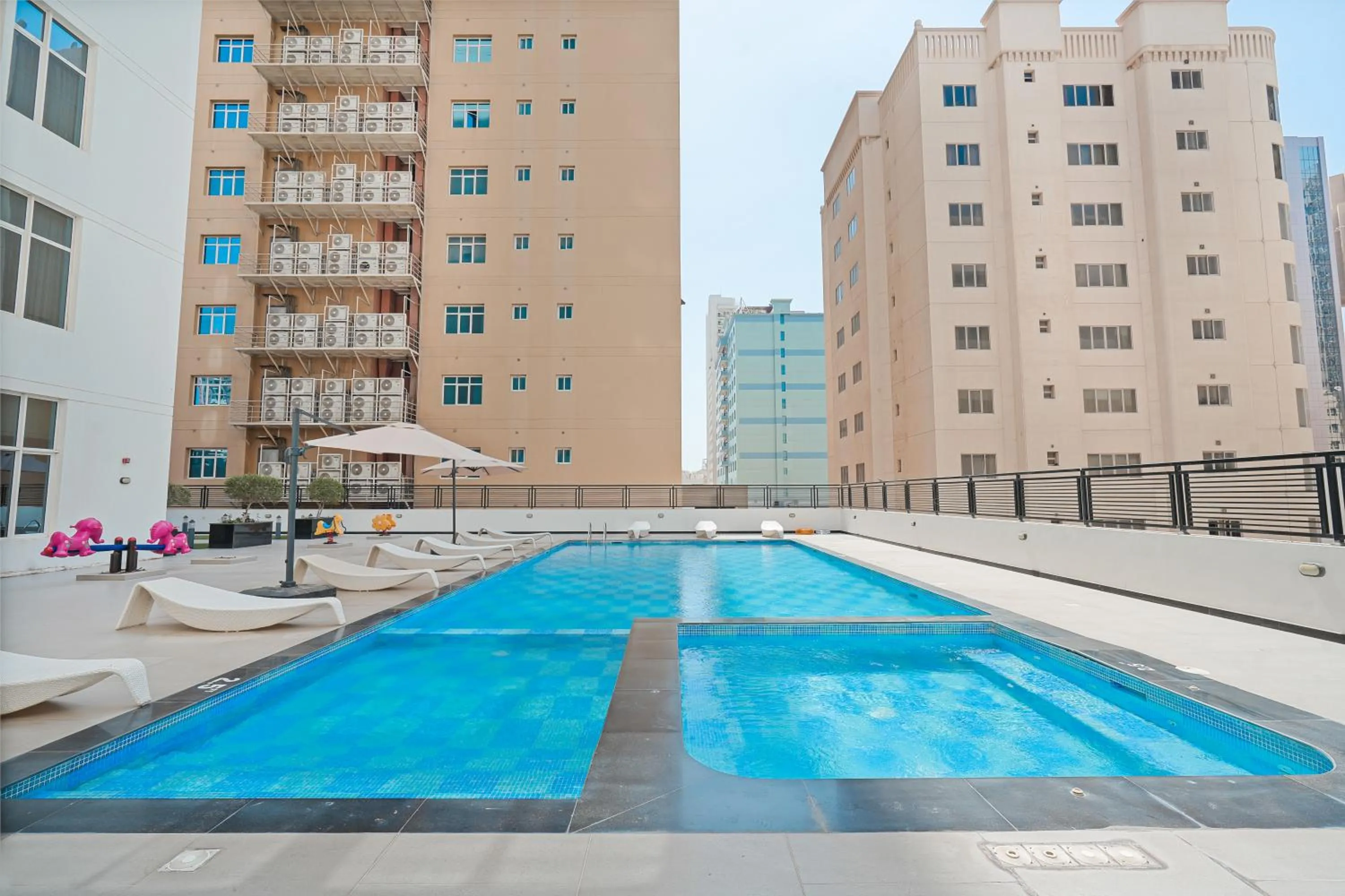 Day in Eden Garden Hotel Apartment