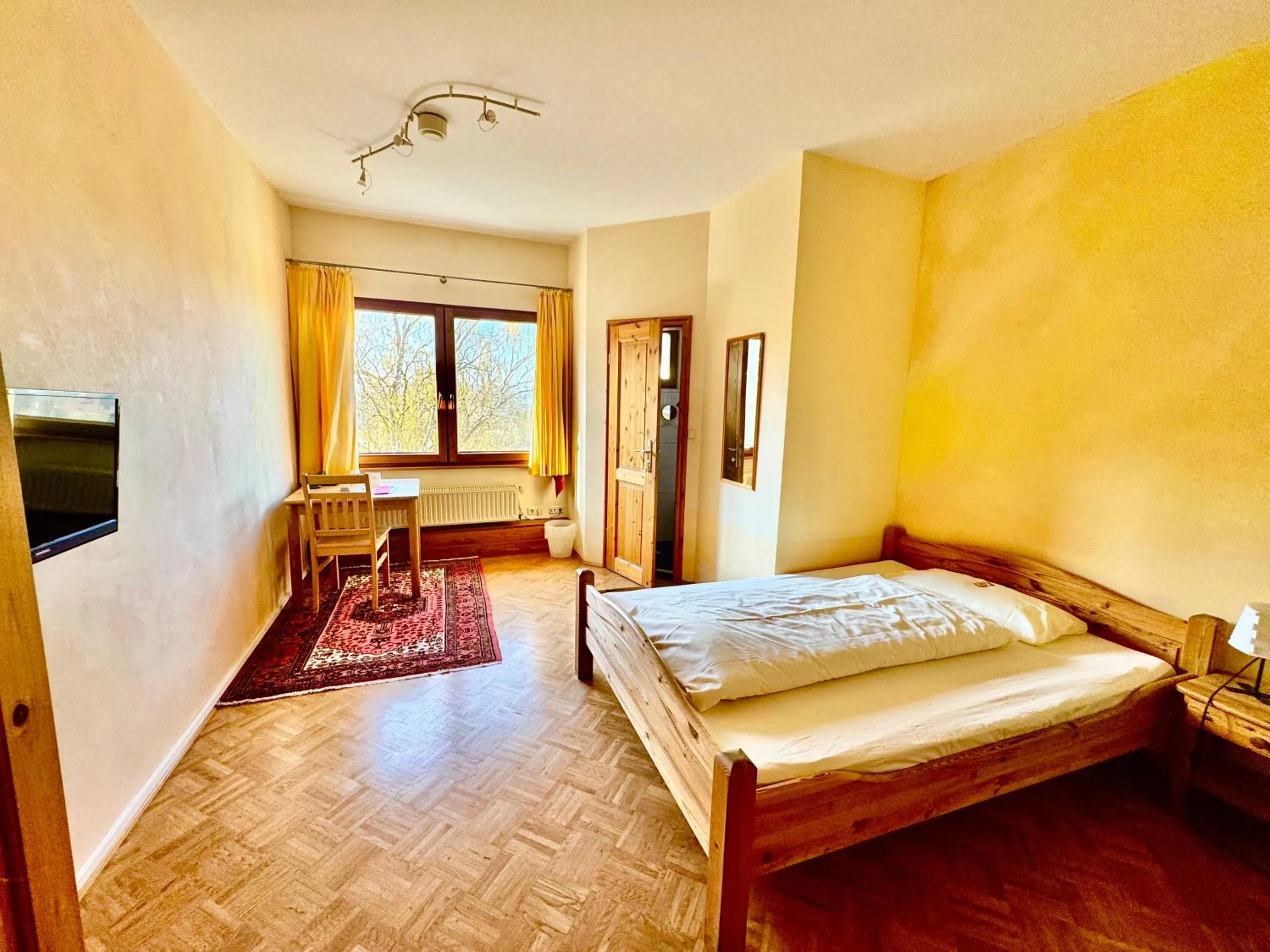 Photo of the whole room, Bed in Hotel Grünwald