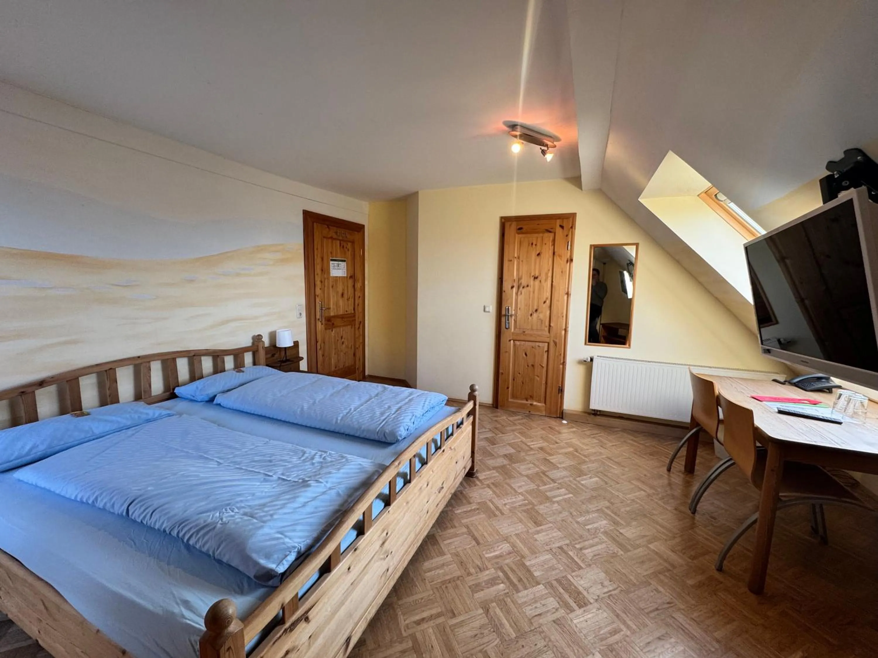 TV and multimedia, Bed in Hotel Grünwald