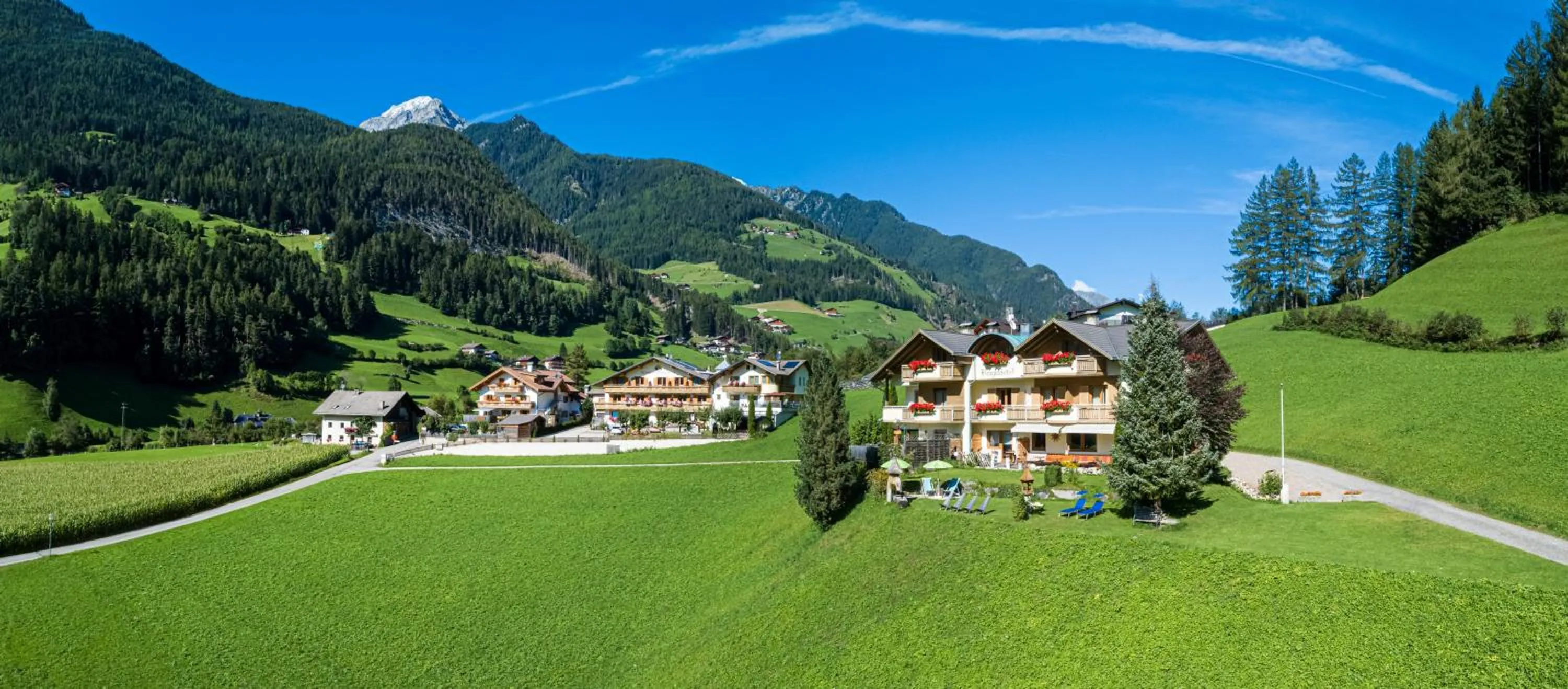 Neighbourhood in Oberjahrl