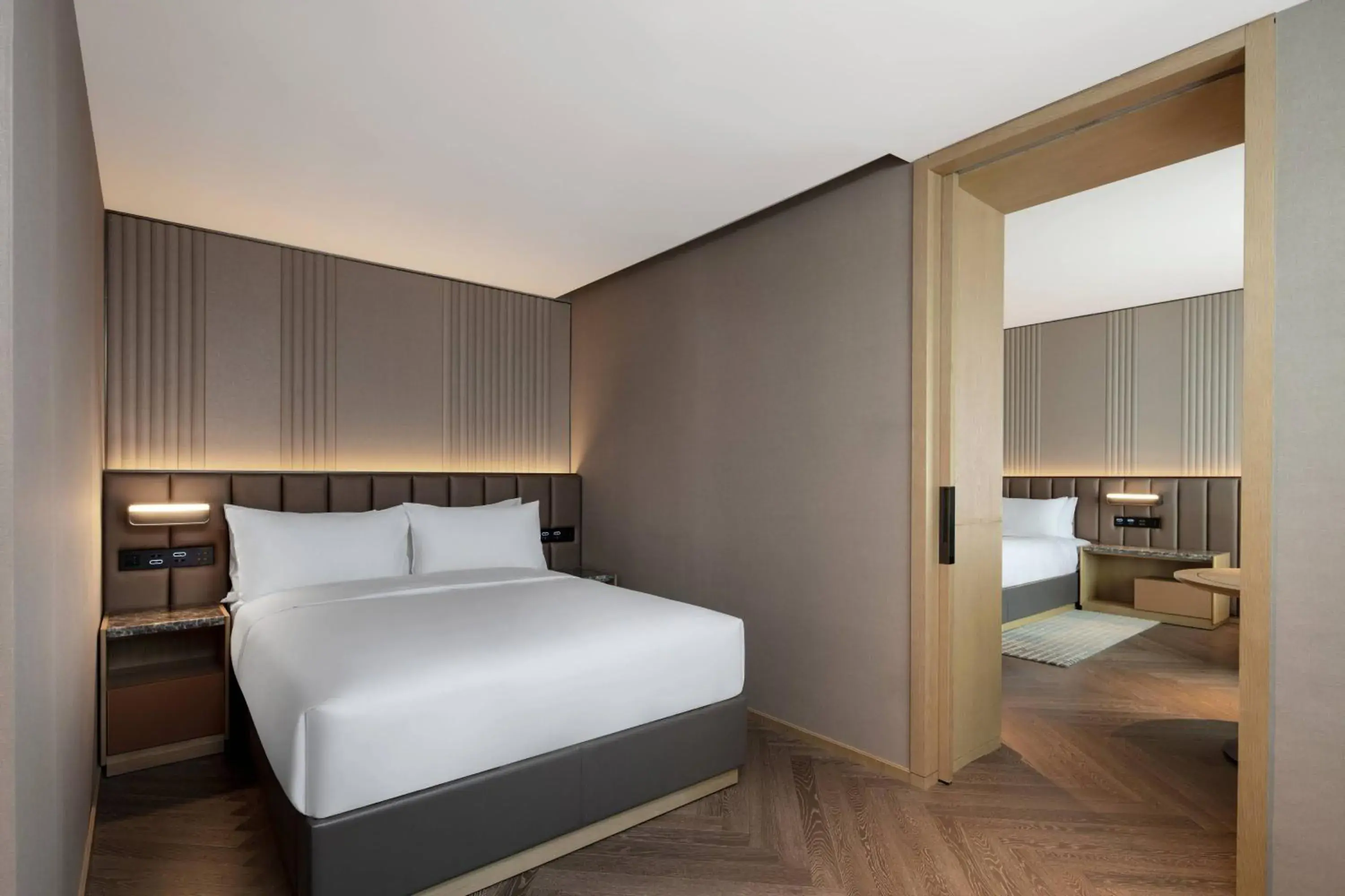 Family, Larger Guest room, 2 Twin/Single Bed(s), City view in Courtyard Taiyuan Family, Larger Guest room, 2 Twin/Single Bed(s), City view in Courtyard Taiyuan