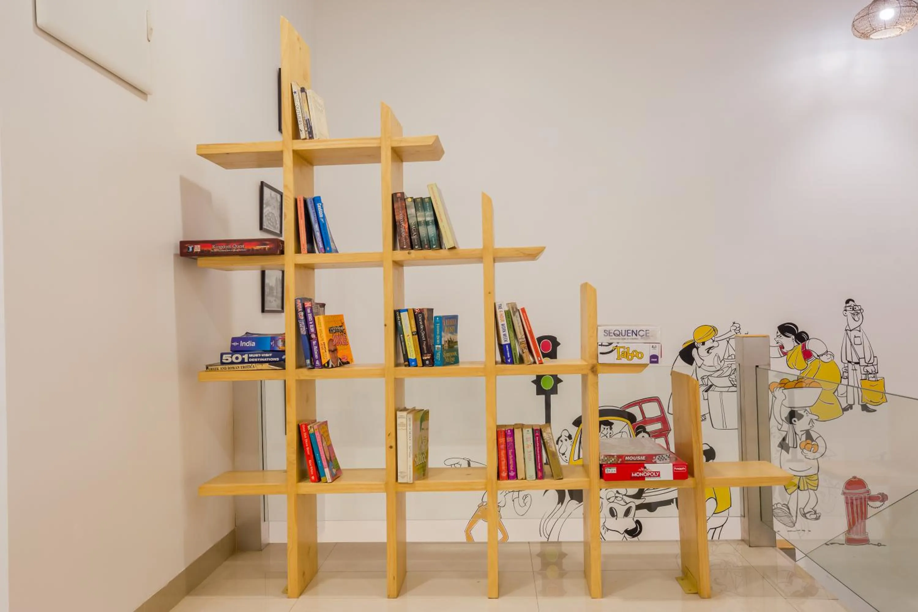 Library in Nap Manor Hostels