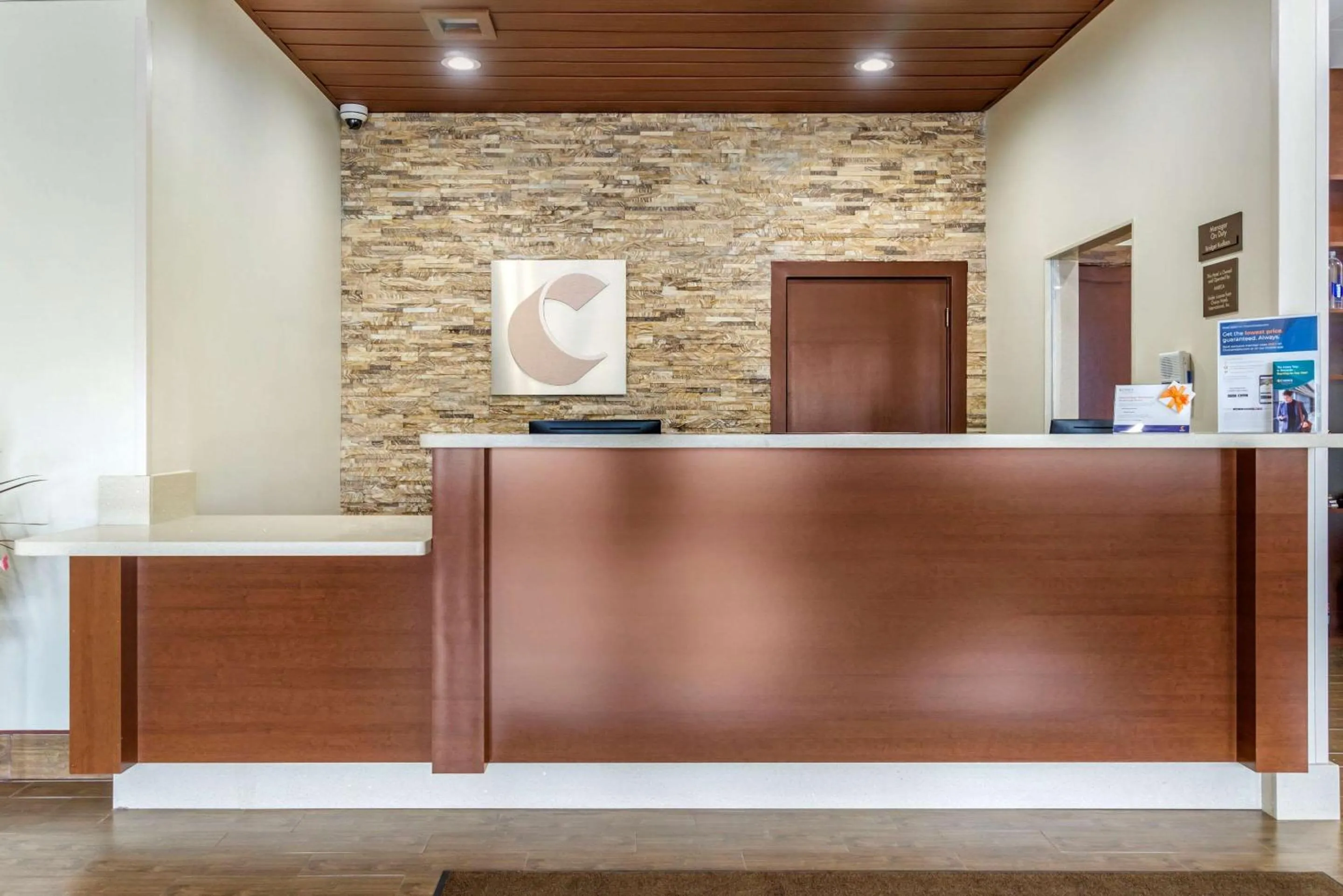 Lobby or reception in Comfort Inn & Suites Lakewood by JBLM