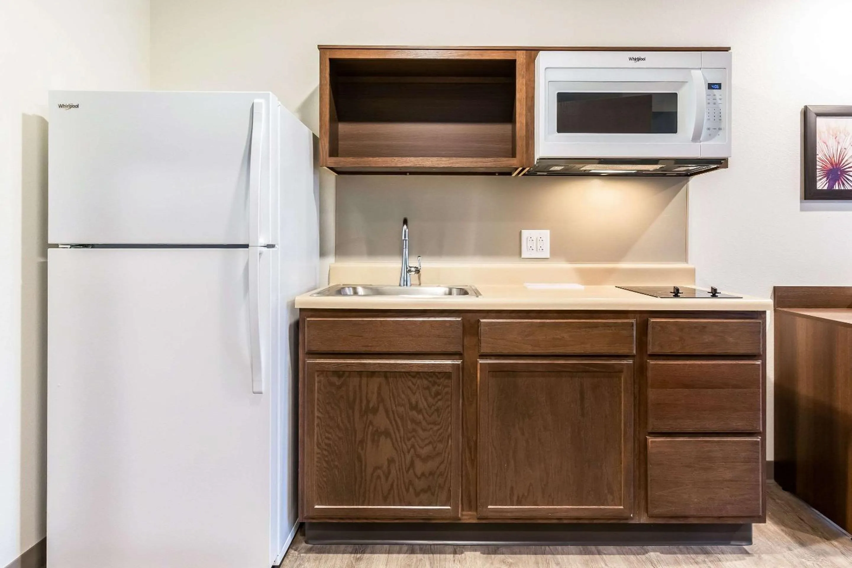 Kitchen or kitchenette in WoodSpring Suites Indianapolis Castleton