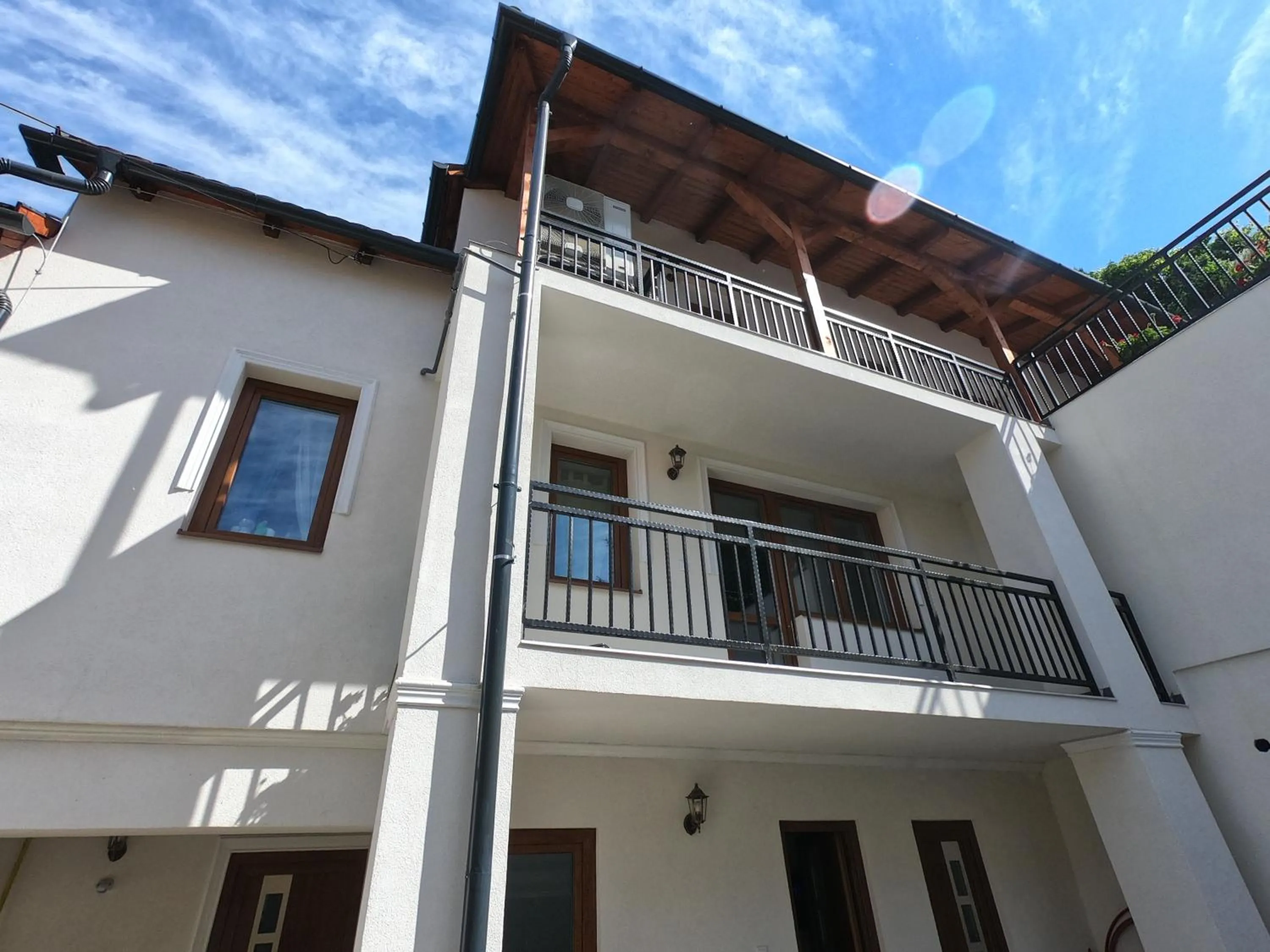 Property building in É-Vaskó Panzió Borpince