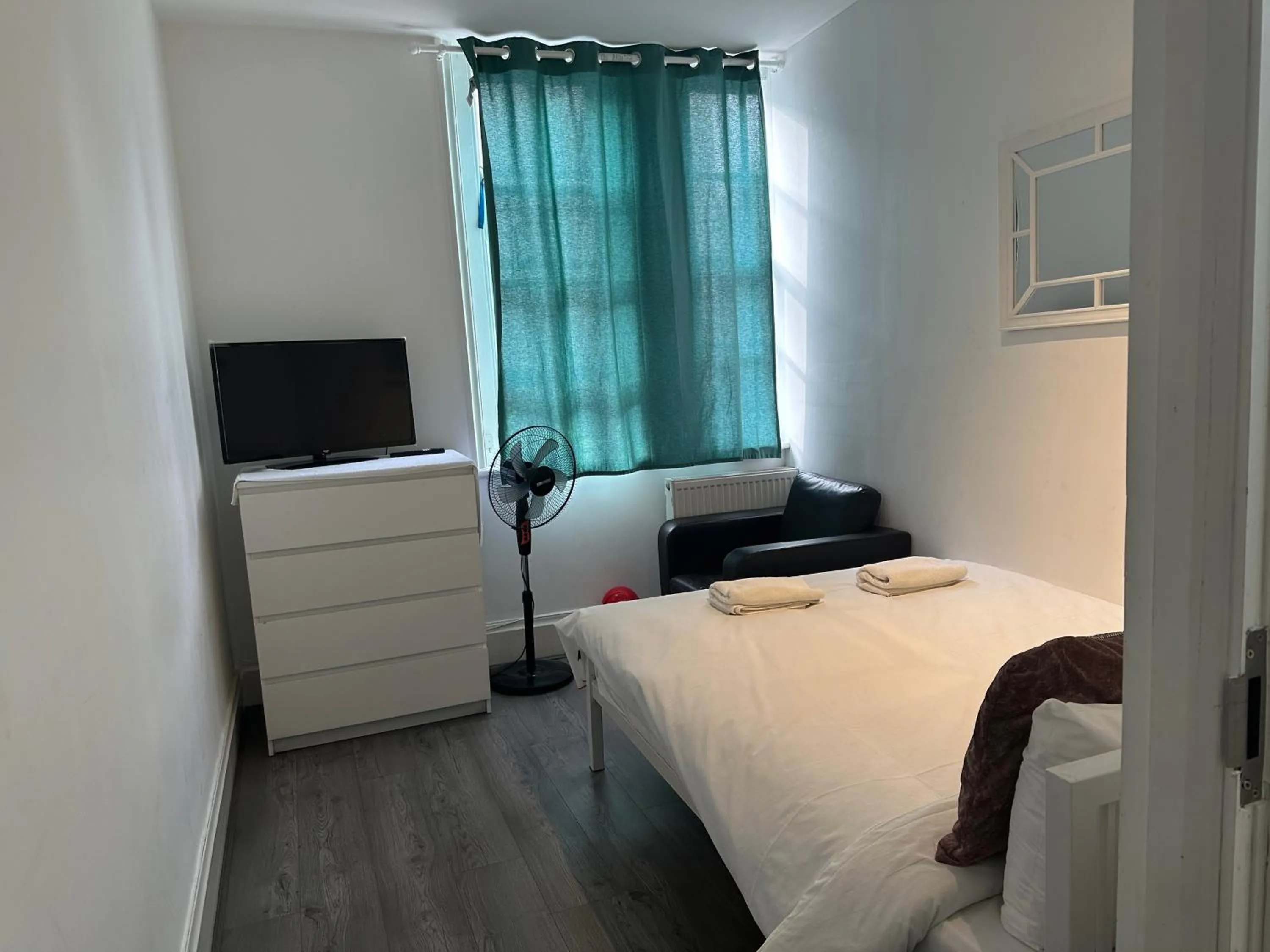 Bed in Brick lane stay