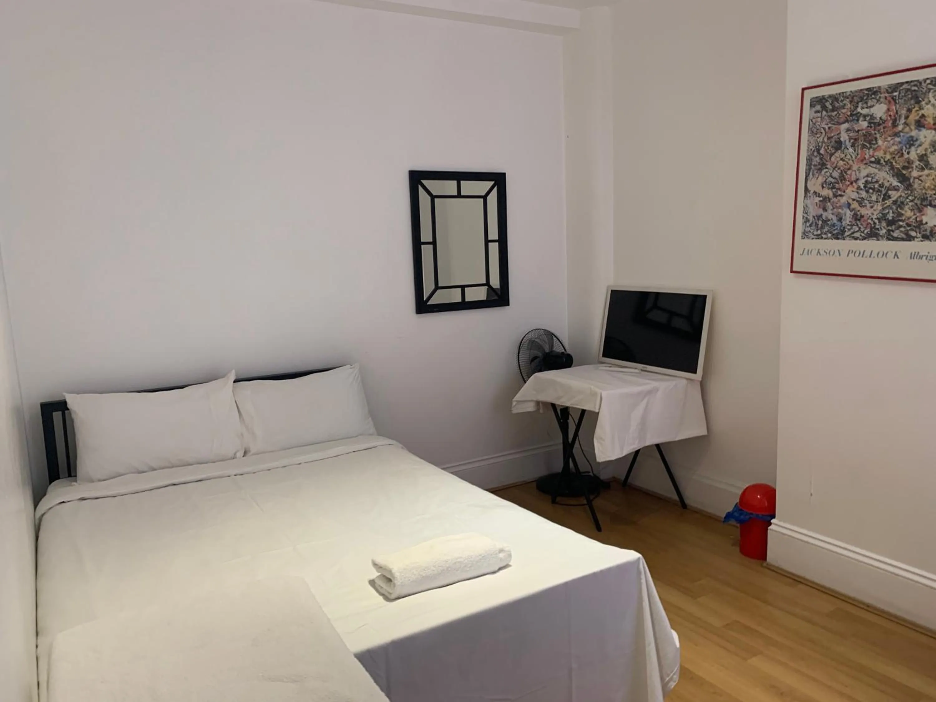 Bed in Brick lane stay