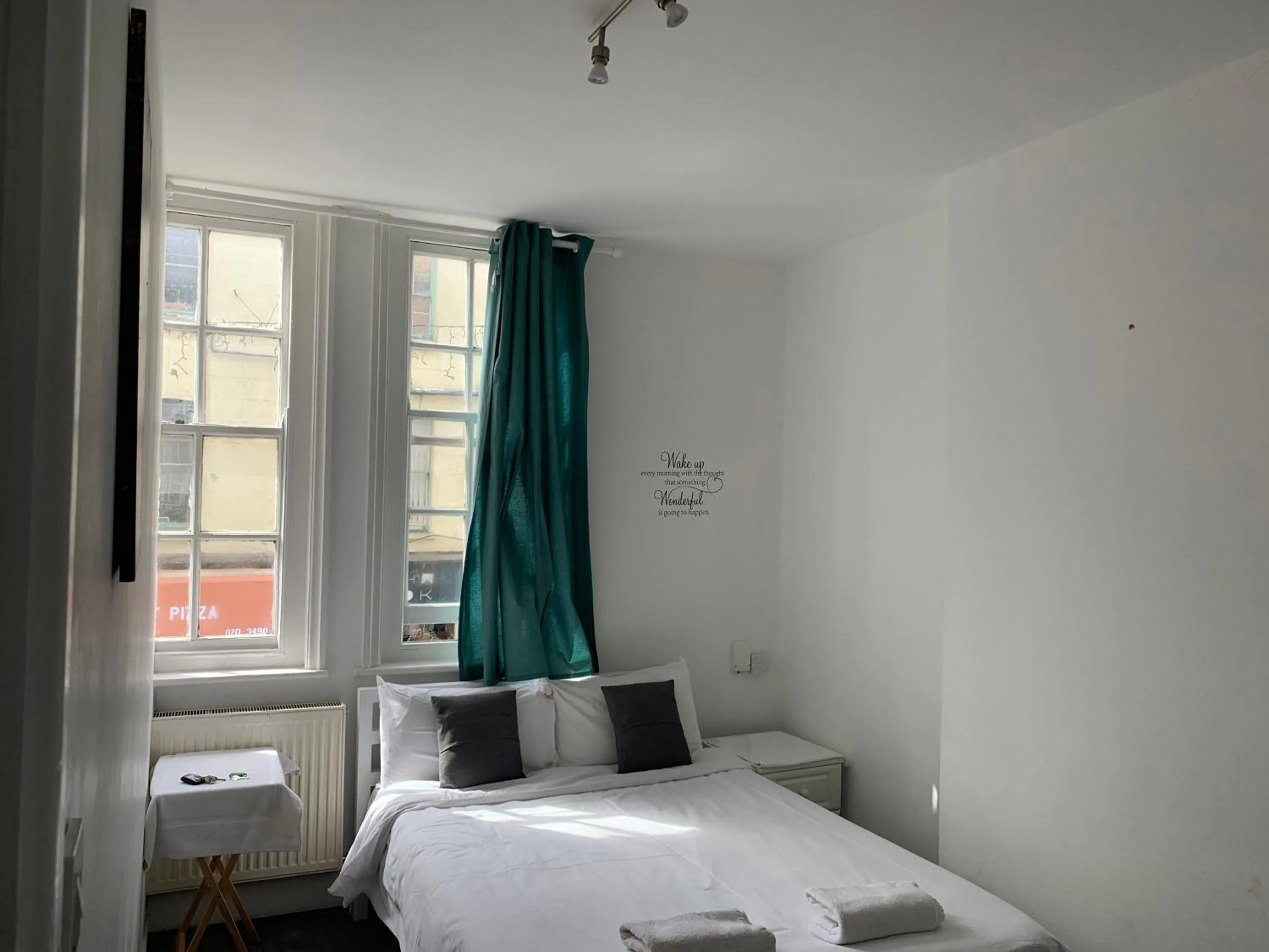 Bed in Brick lane stay