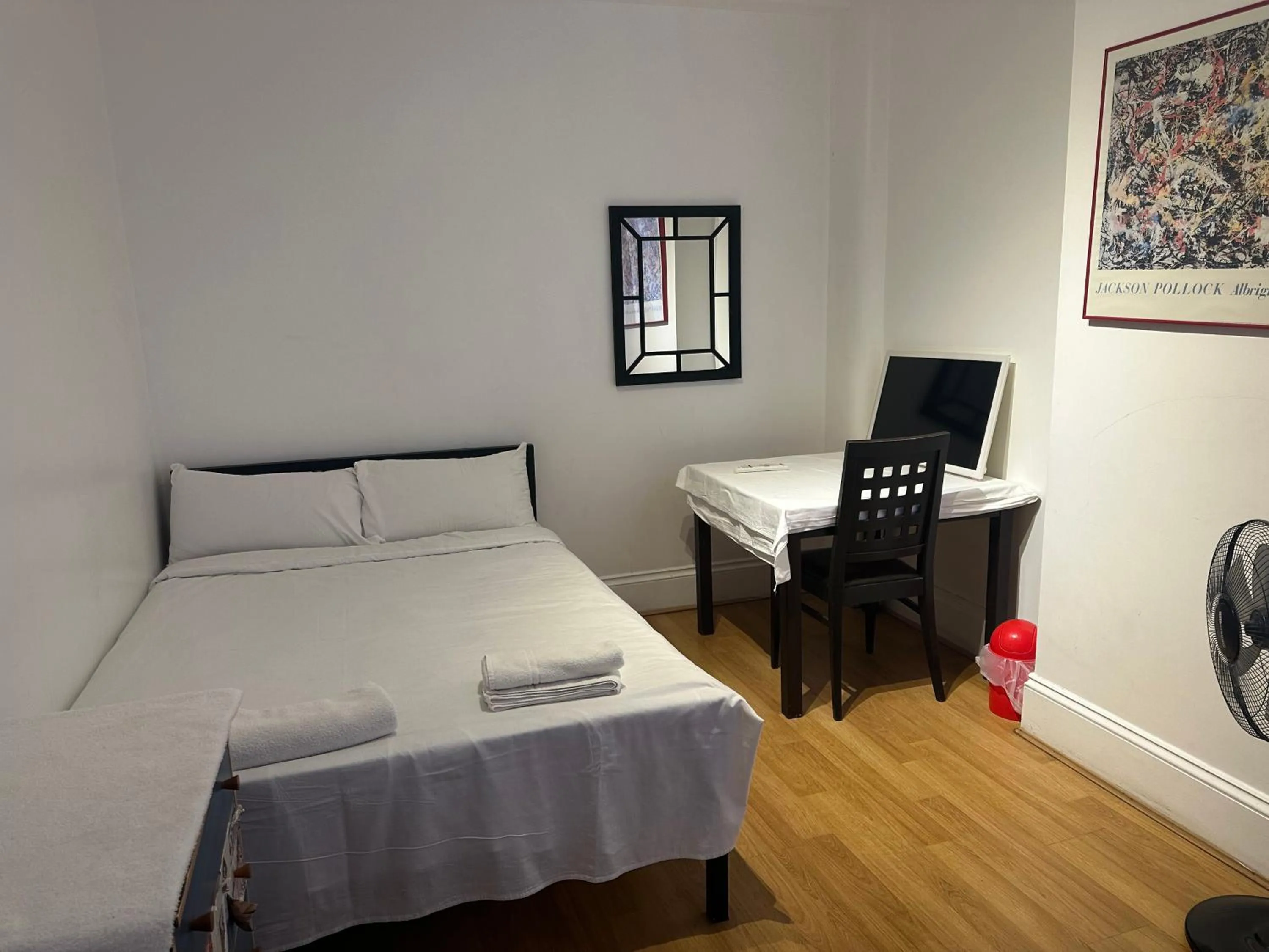 Bed in Brick lane stay