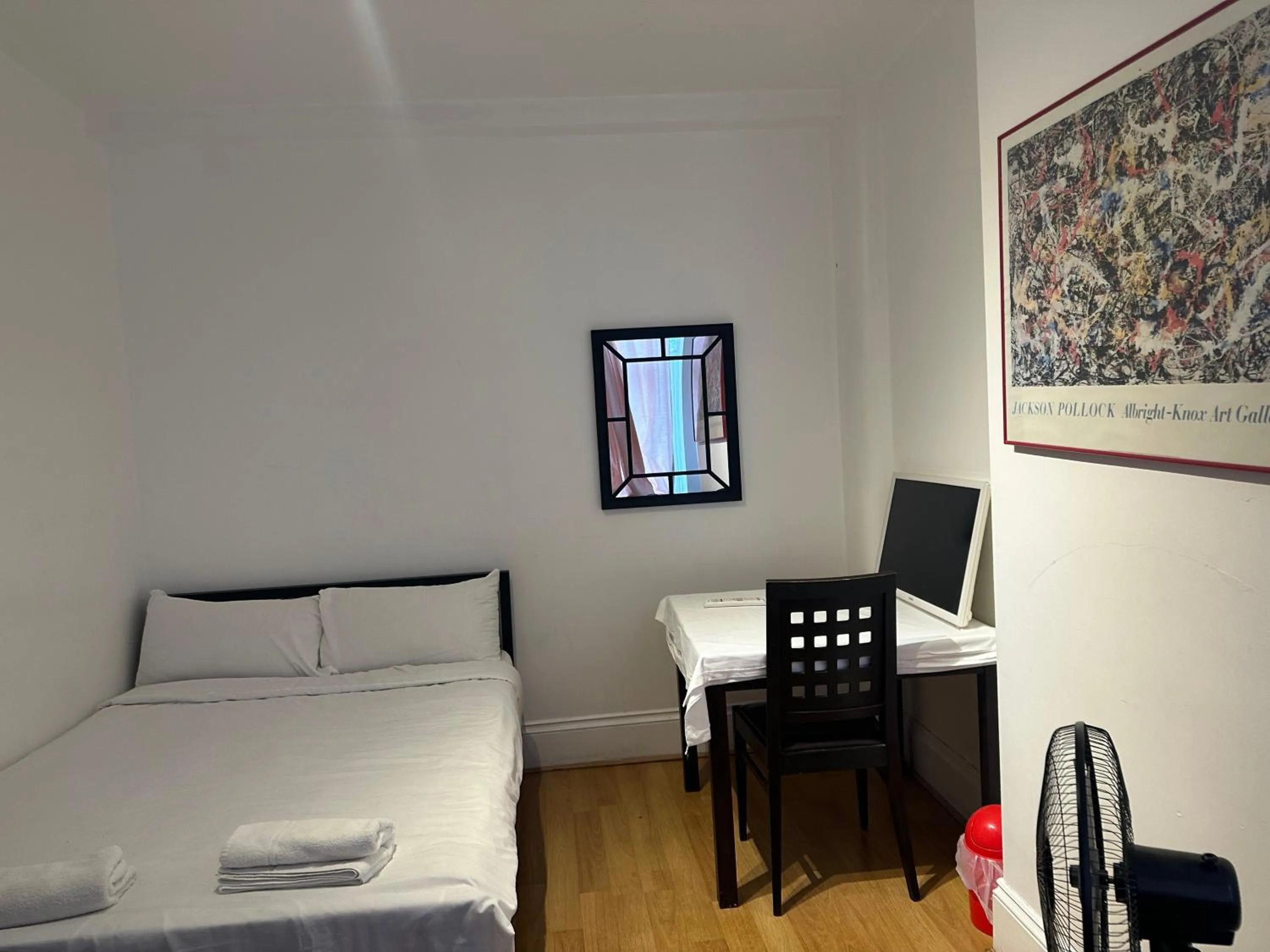 Bed in Brick lane stay