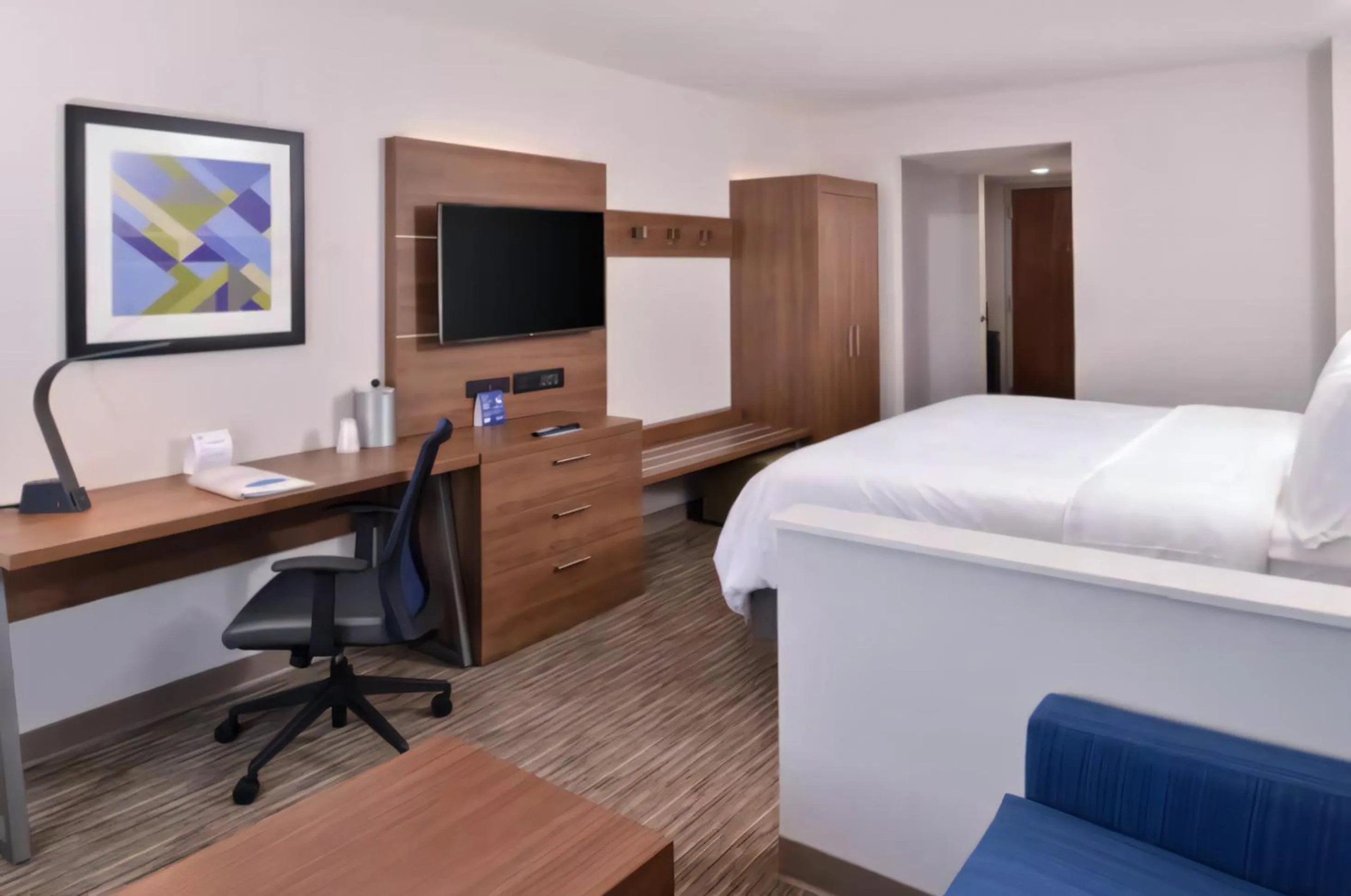 Bed in Holiday Inn Express - Minneapolis West - Plymouth by IHG