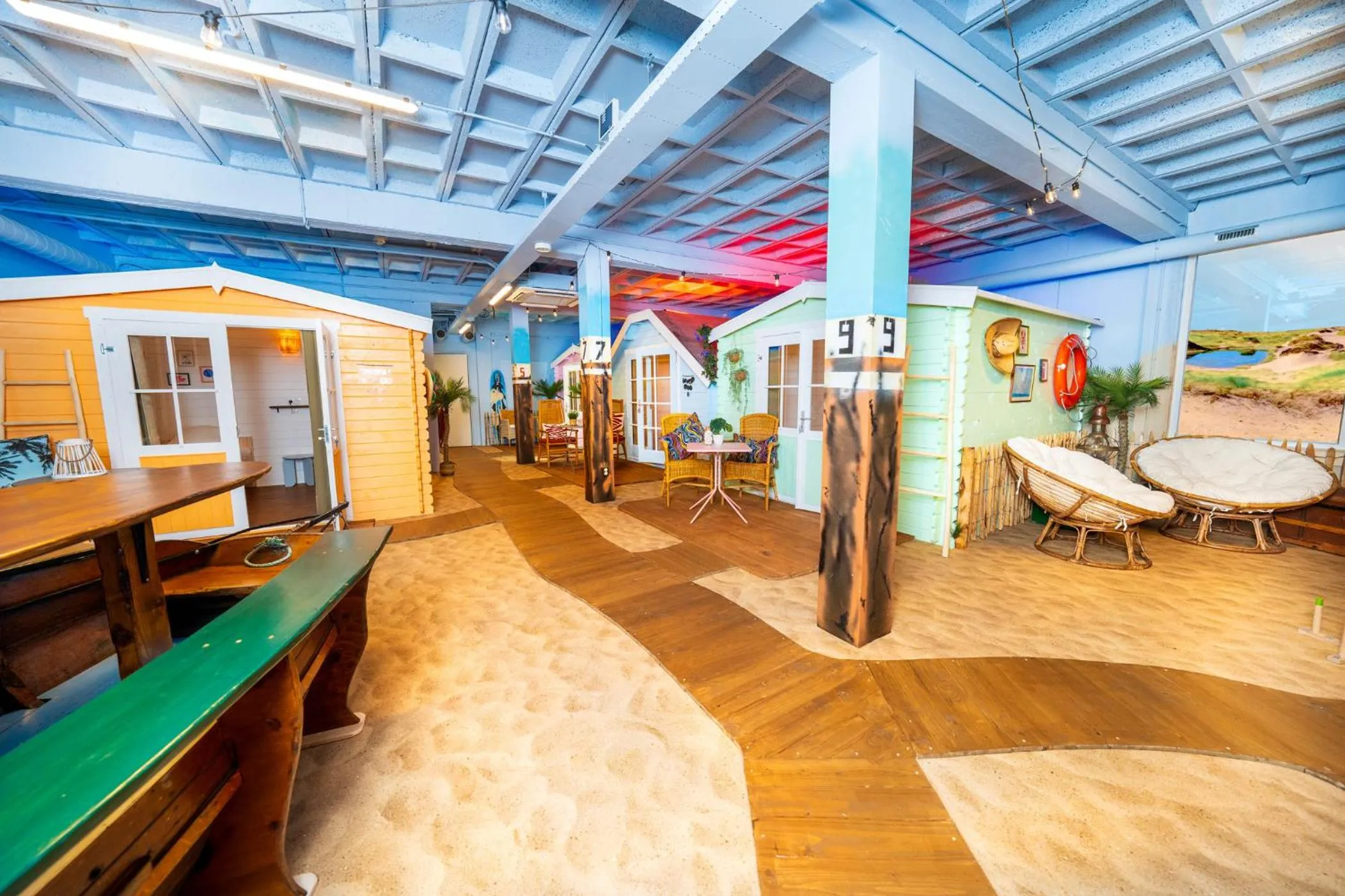 Beach in Outside Inn