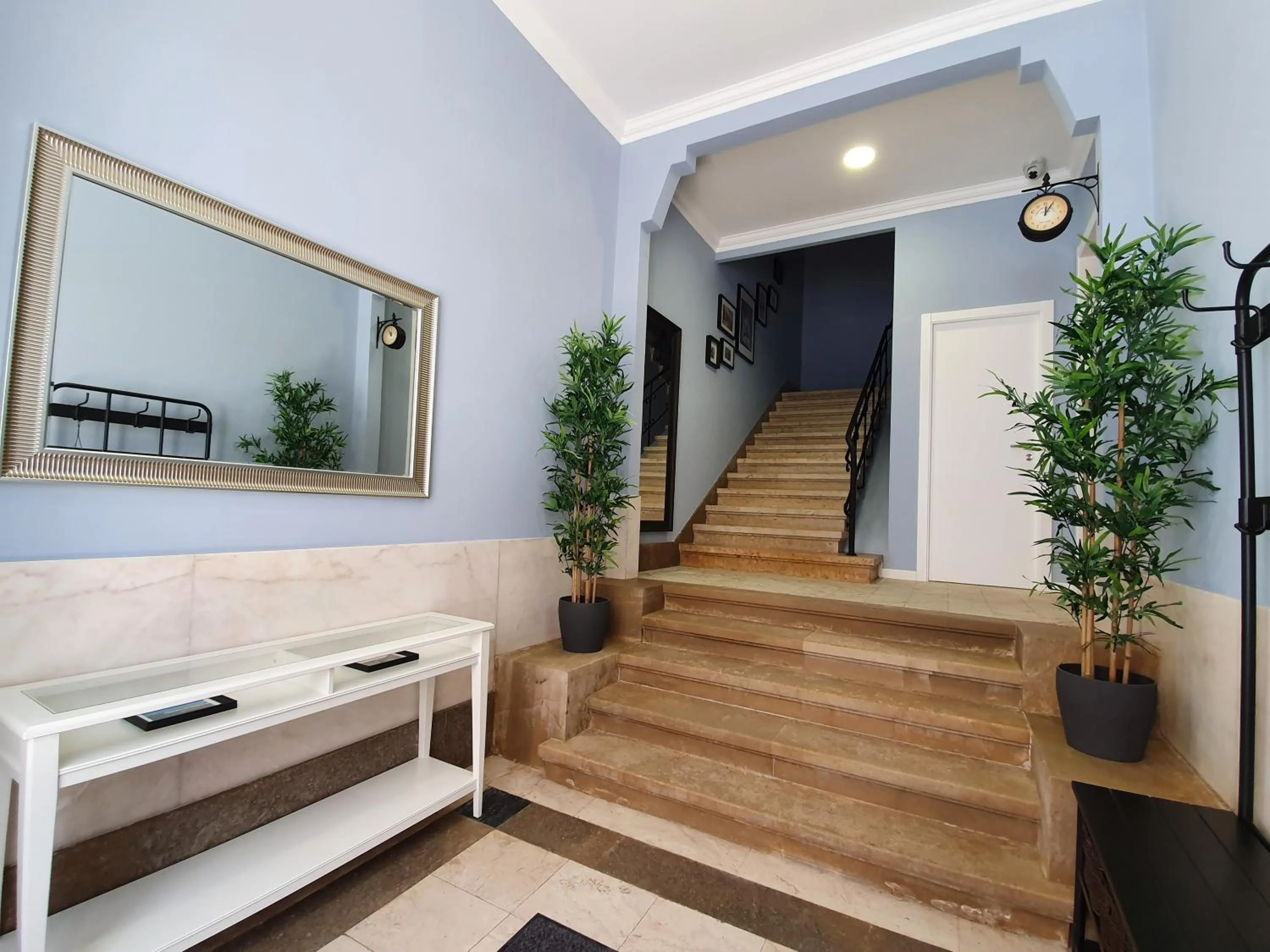 Lobby or reception in Inn Faro - Casa Amarela - Guest House