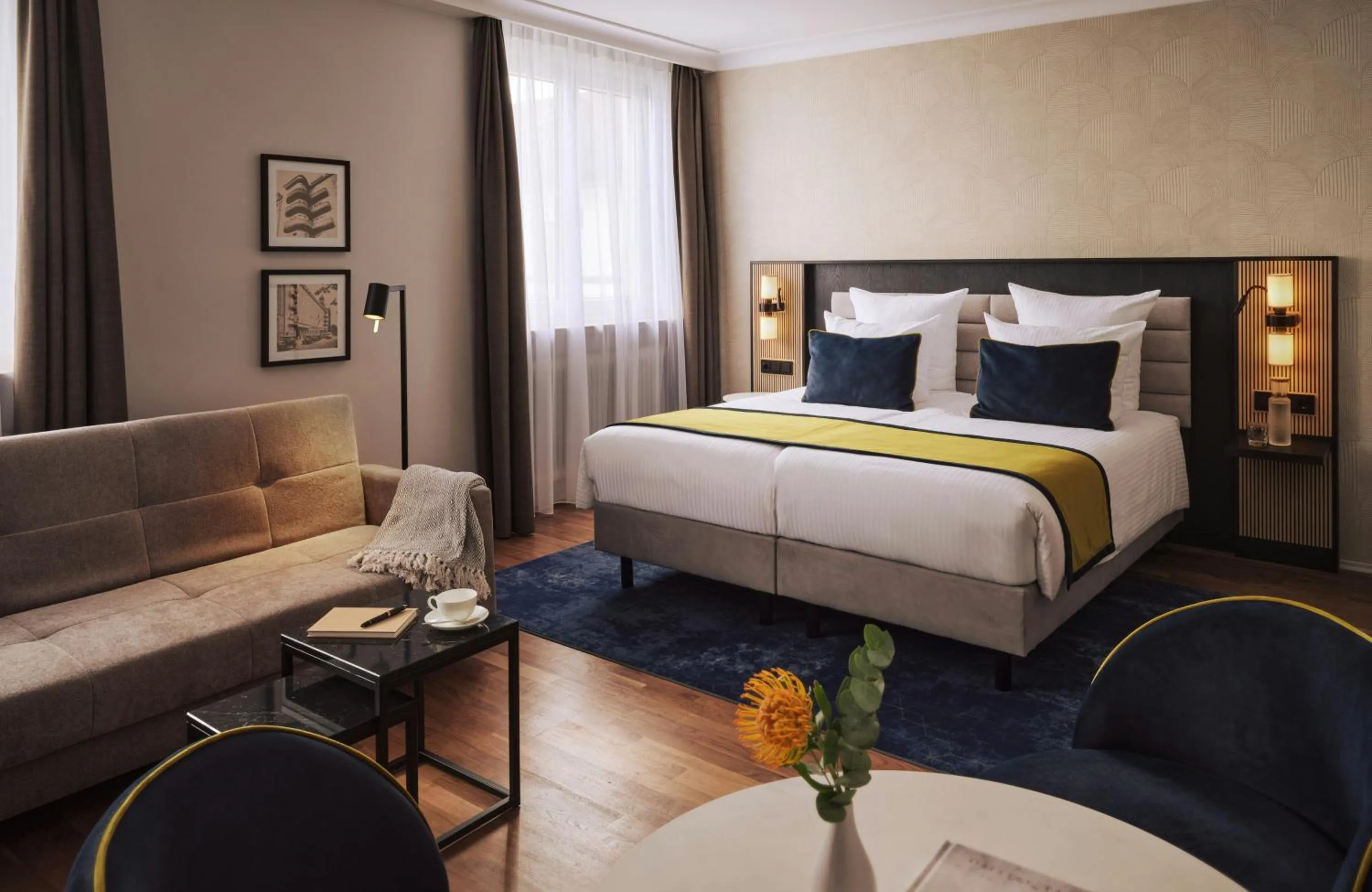 Photo of the whole room, Bed in Hotel Mannheimer Hof - Leonardo Limited Edition