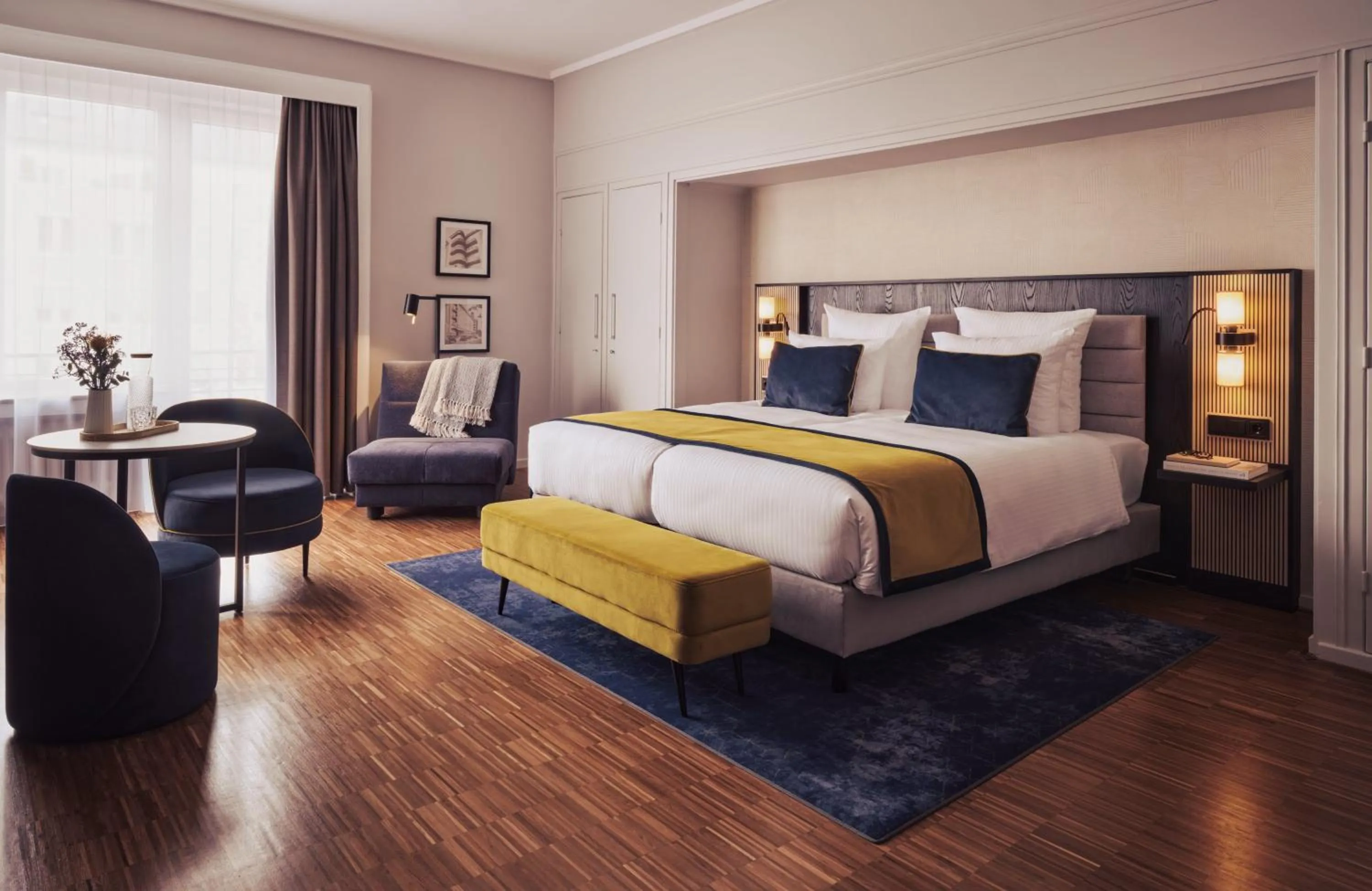 Photo of the whole room, Bed in Hotel Mannheimer Hof - Leonardo Limited Edition