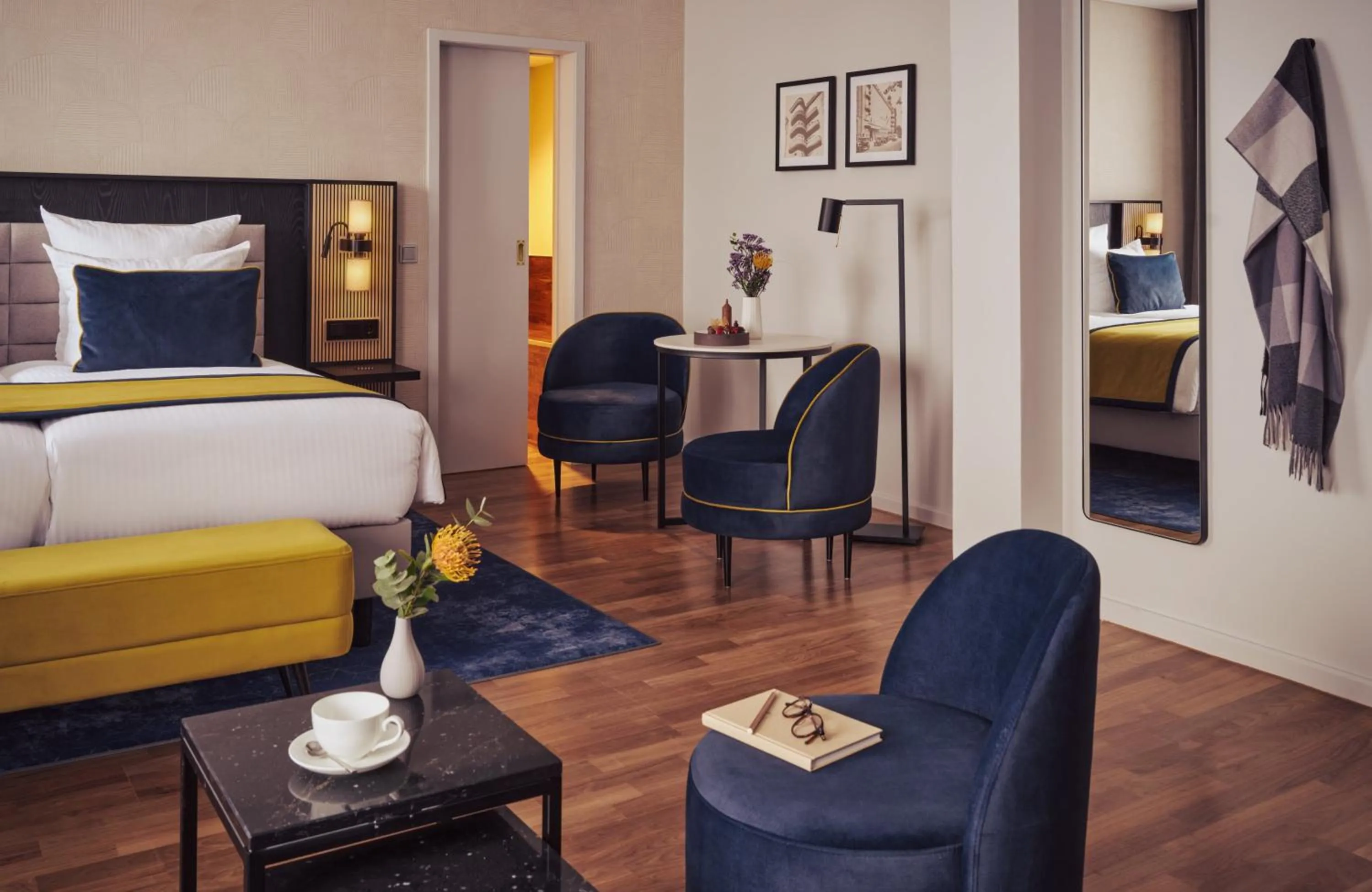 Photo of the whole room, Bed in Hotel Mannheimer Hof - Leonardo Limited Edition