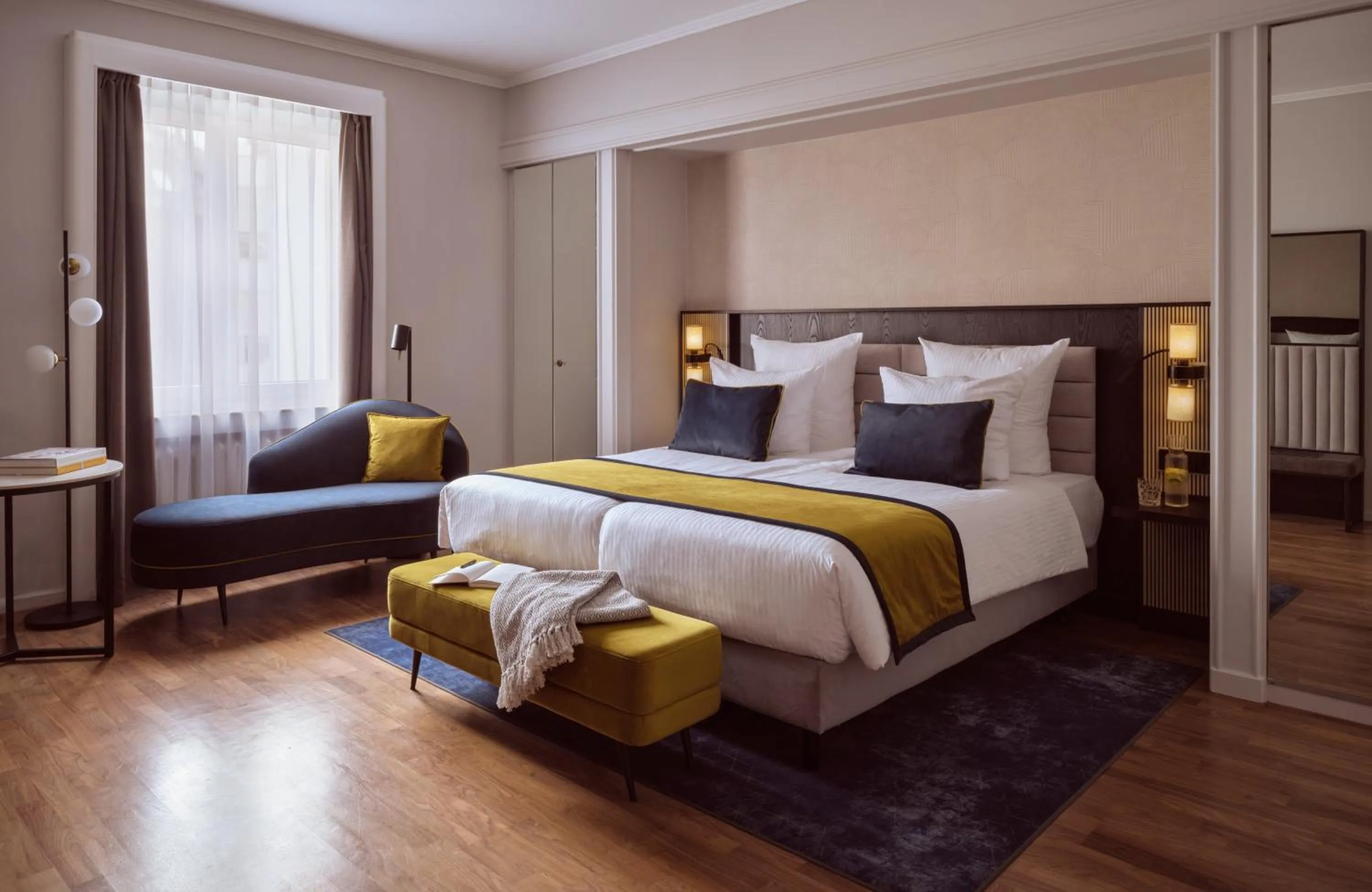 Photo of the whole room, Bed in Hotel Mannheimer Hof - Leonardo Limited Edition