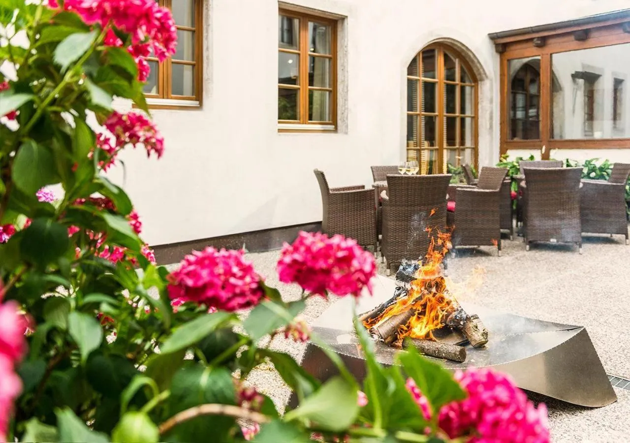 Garden in Hotel Altes Brauhaus garni