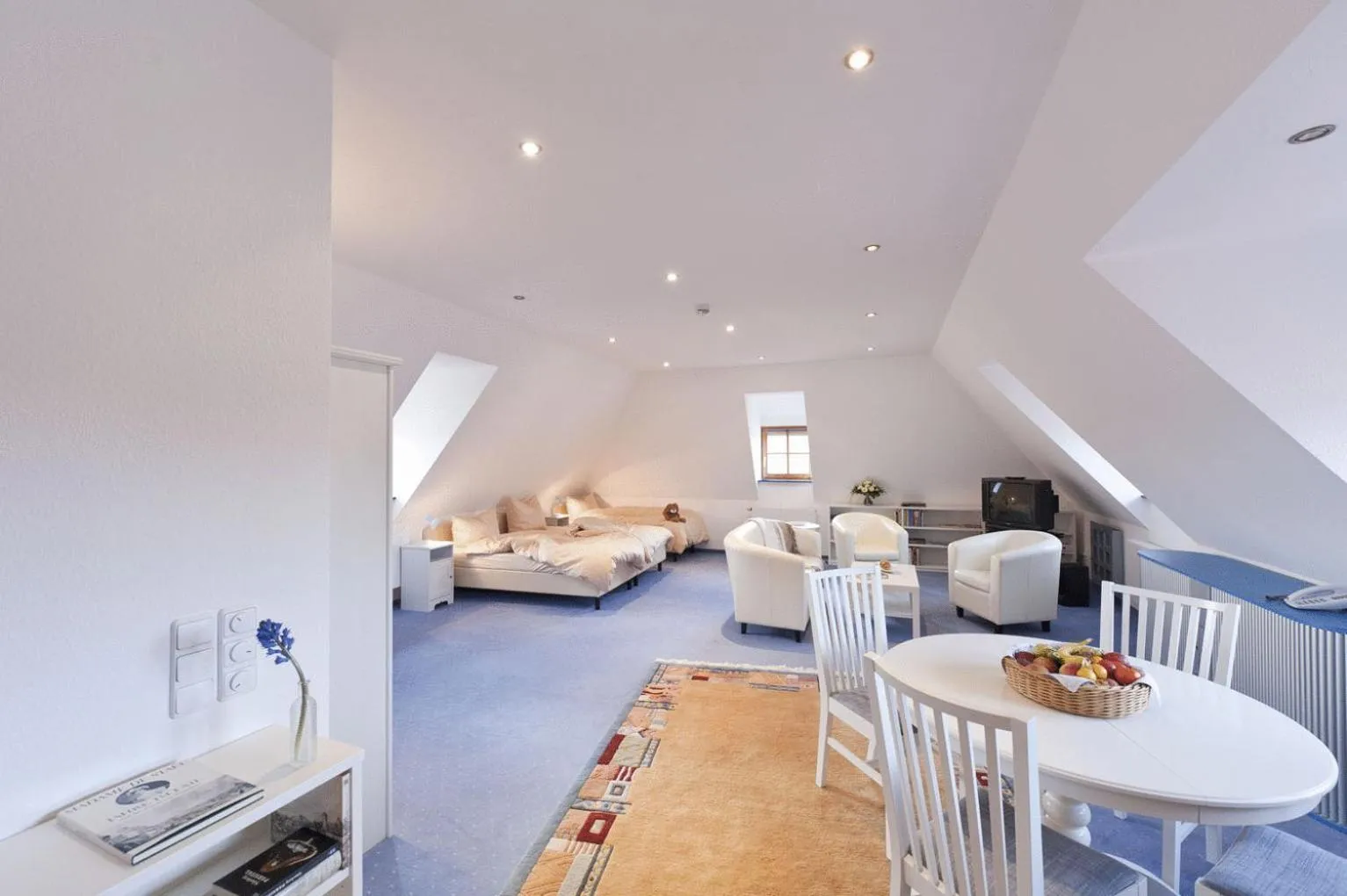 Photo of the whole room, Bed in Hotel Altes Brauhaus garni