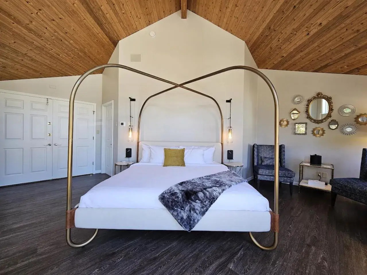 King Room with Balcony in Ocean House King Room with Balcony in Ocean House