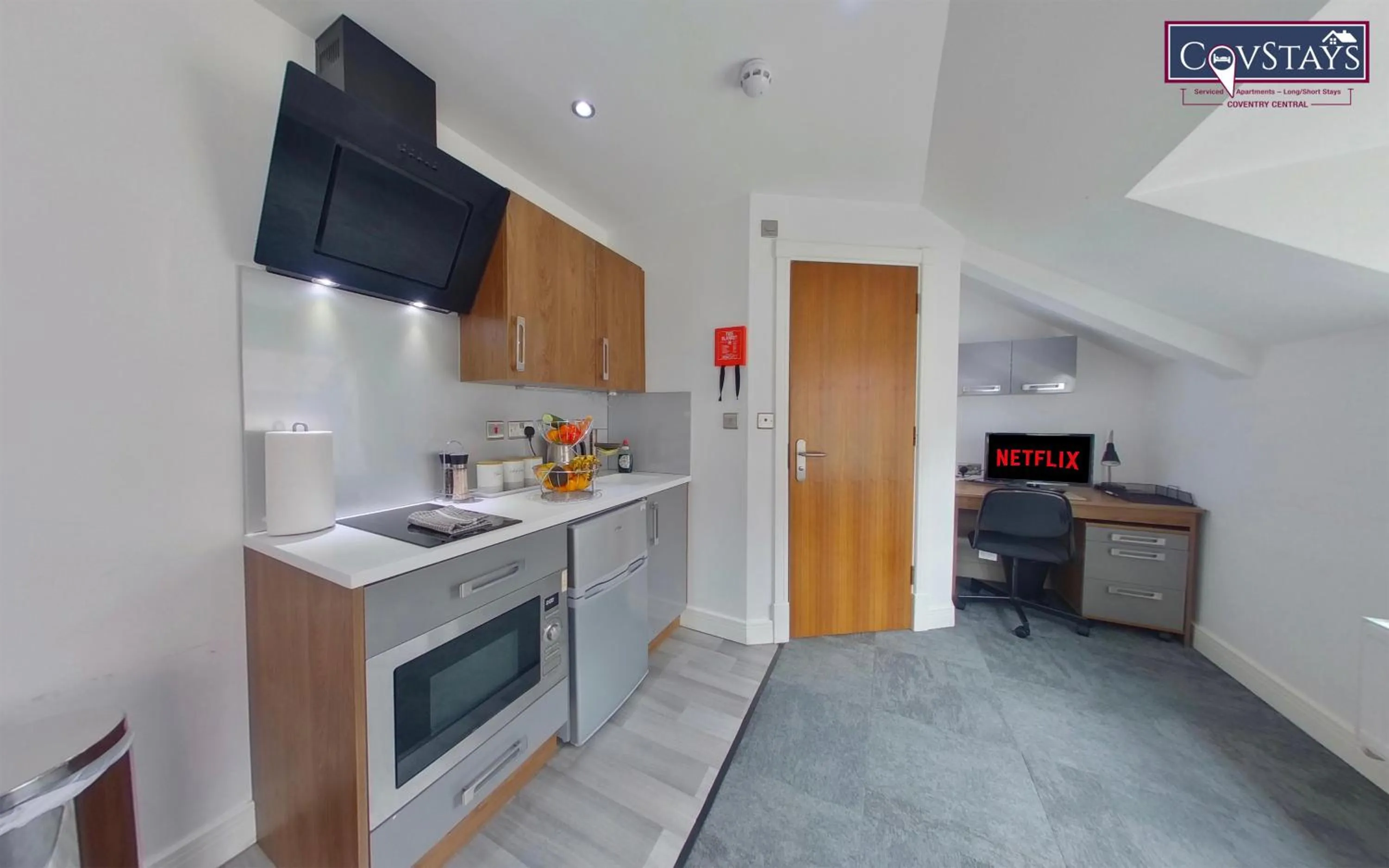 Victoria House - Deluxe Studios in Coventry City Centre, free parking, by COVSTAYS