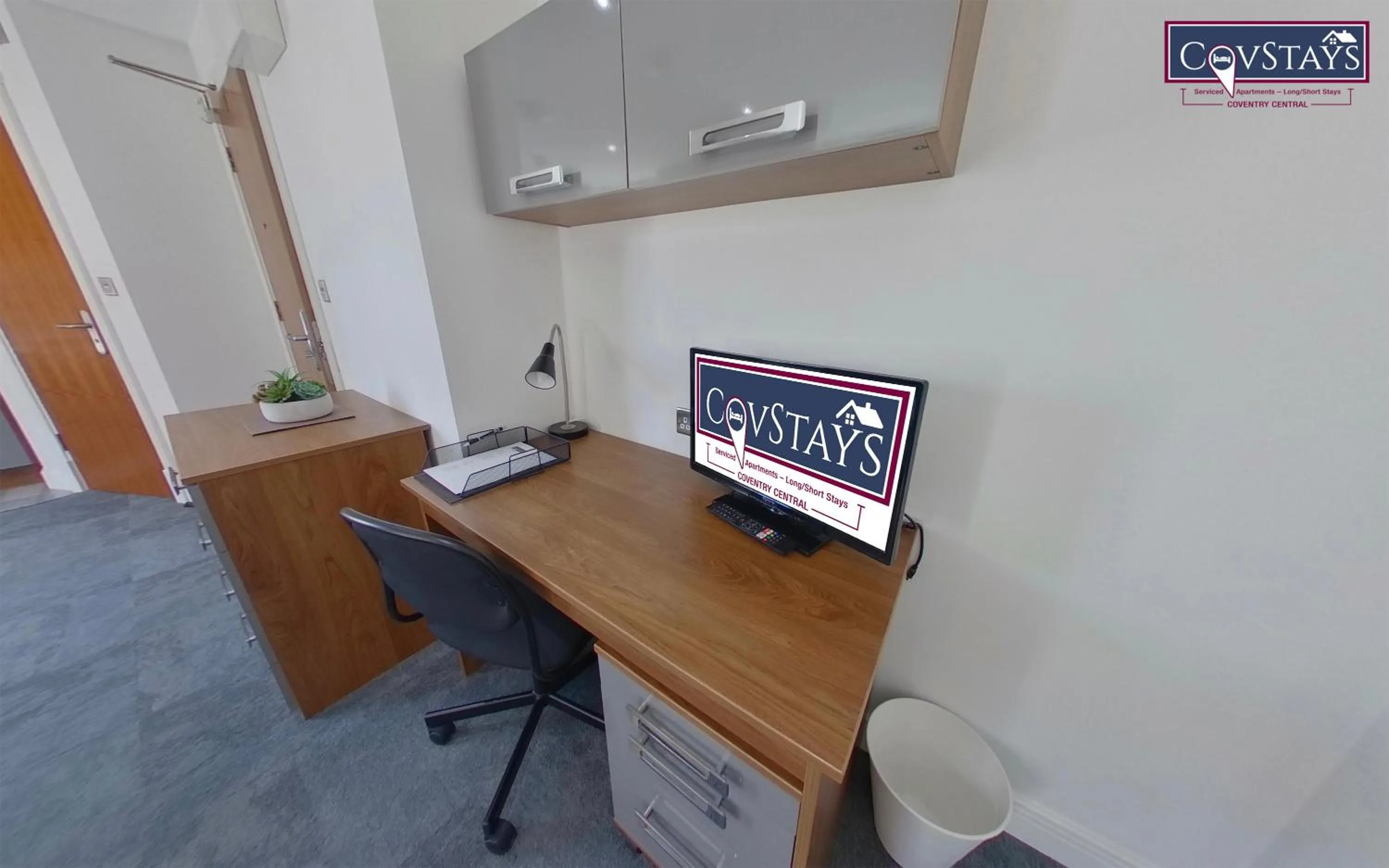 Victoria House - Deluxe Studios in Coventry City Centre, free parking, by COVSTAYS