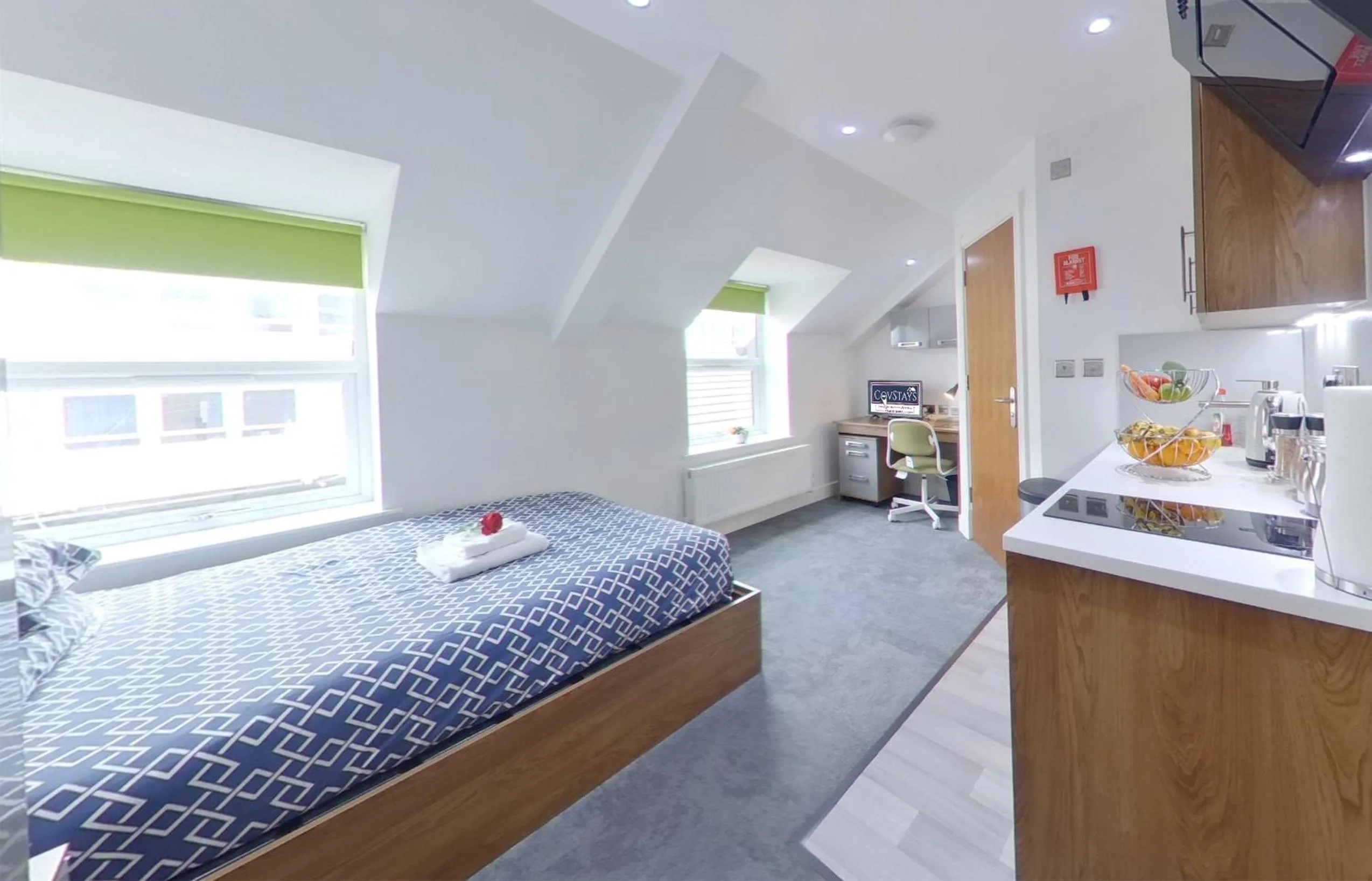 Bed in Victoria House - Deluxe Studios in Coventry City Centre, free parking, by COVSTAYS