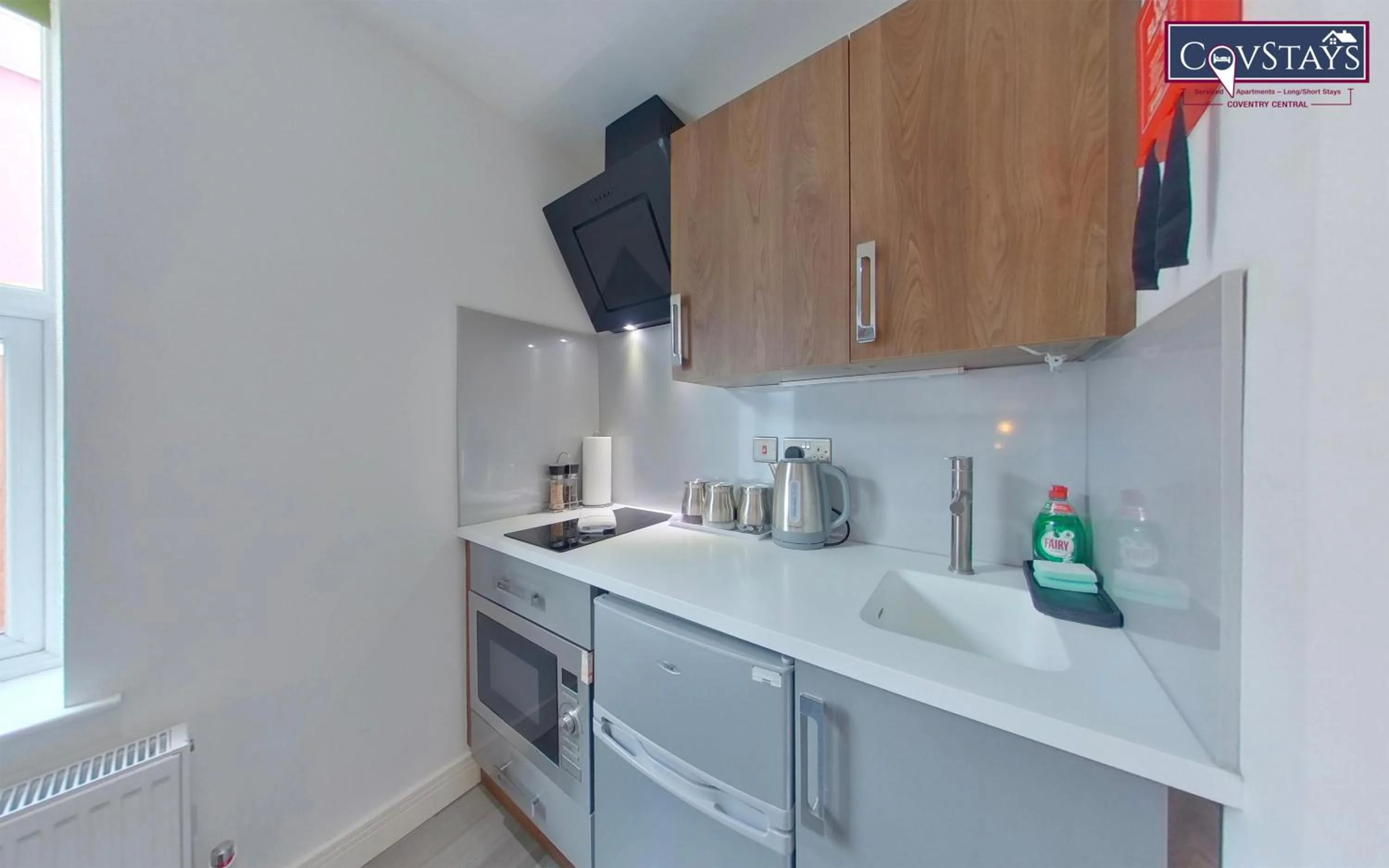 Victoria House - Deluxe Studios in Coventry City Centre, free parking, by COVSTAYS