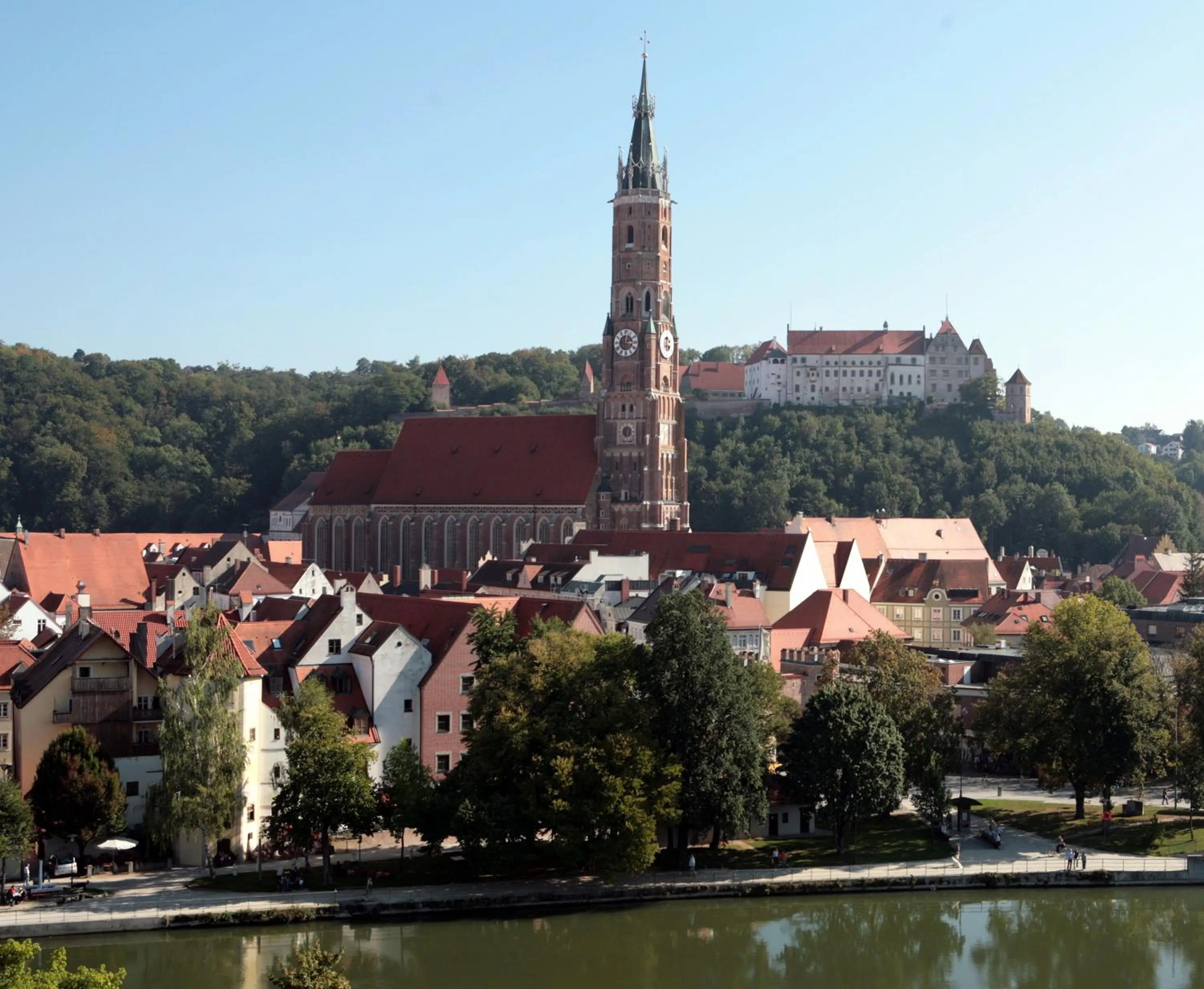 Nearby landmark in Hotel Lifestyle