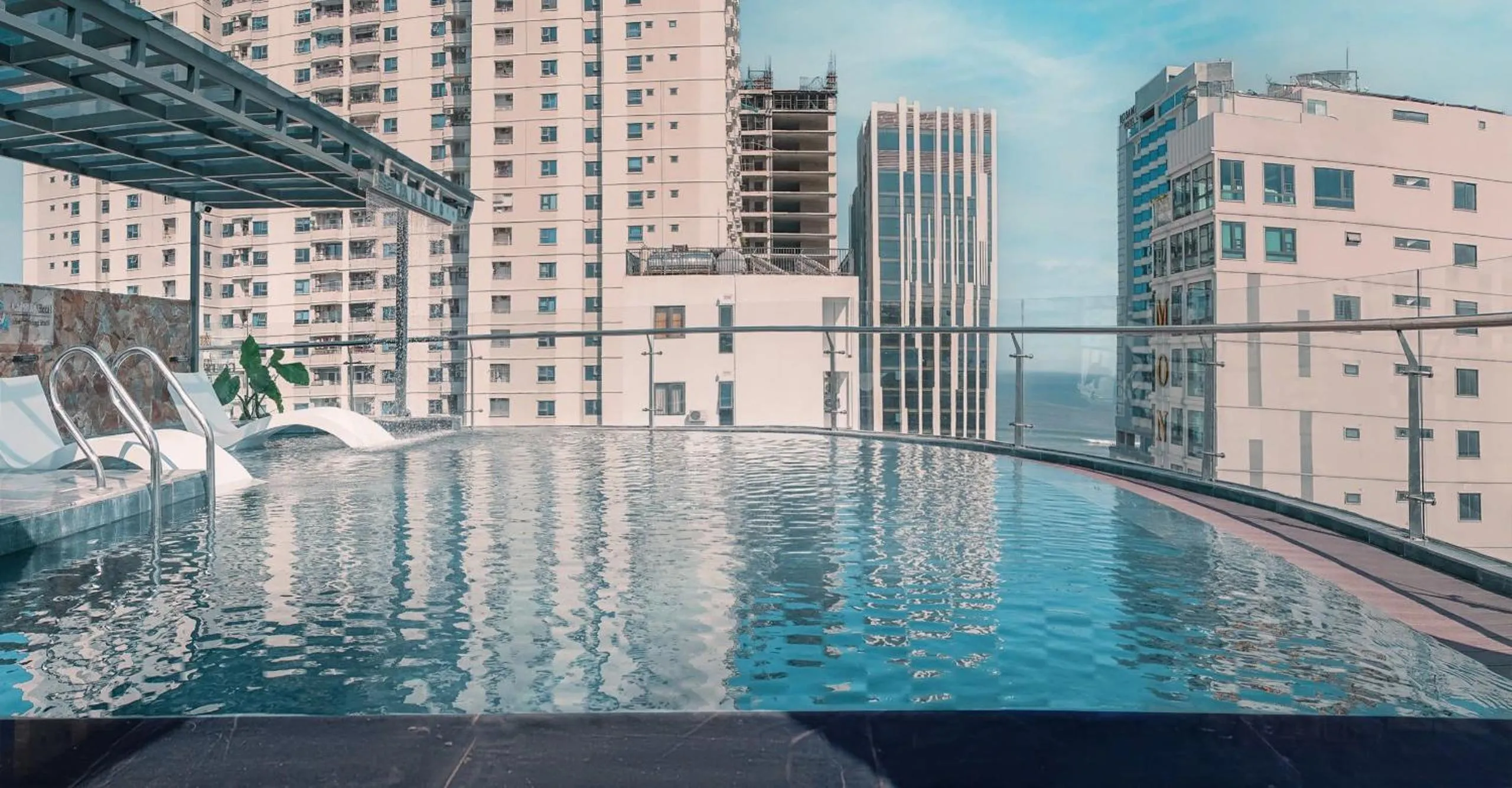 Swimming pool in Capecia Danang Hotel and Apartment