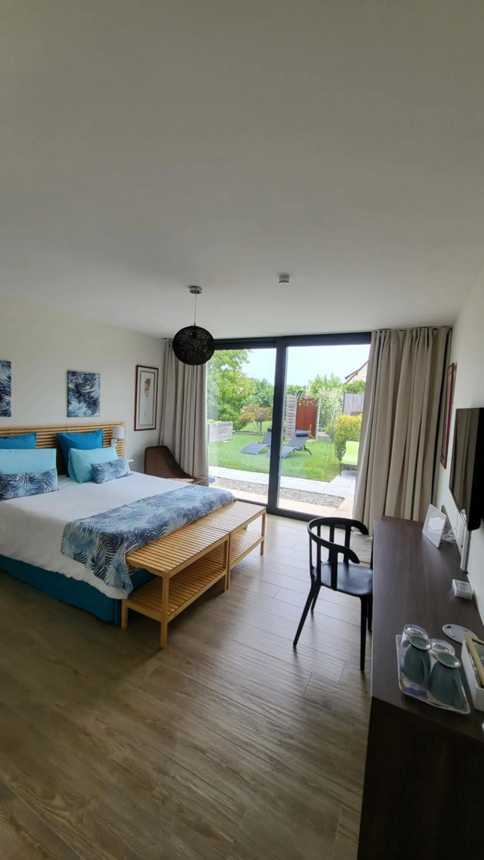 Le Jardin des Pies Le Jardin des Pies