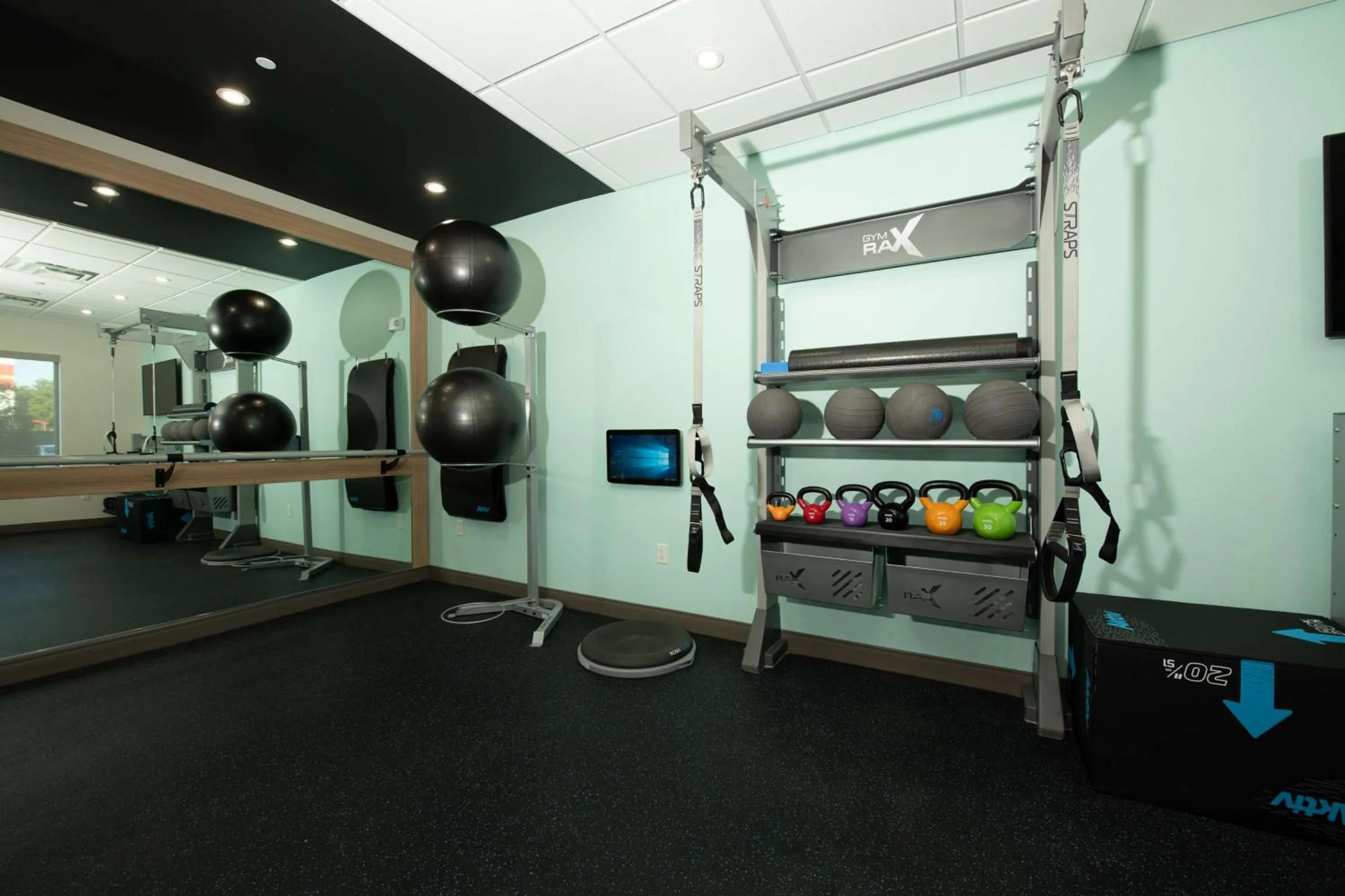 Fitness centre/facilities in Tru By Hilton The Colony