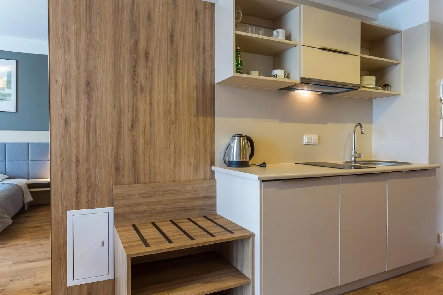 Kitchen or kitchenette in RentPlanet - Apartamenty Wolska