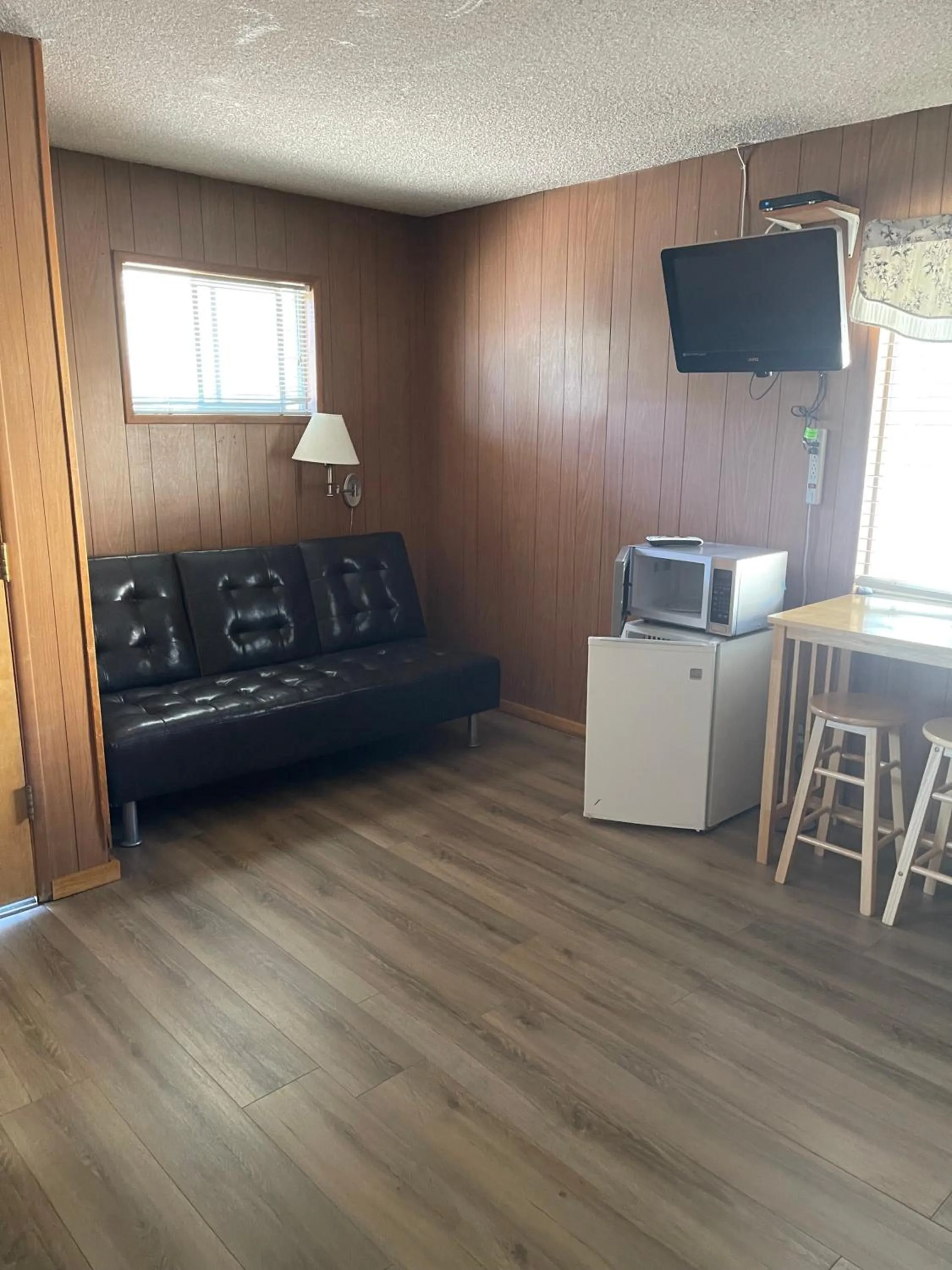 Mountain View Cabins